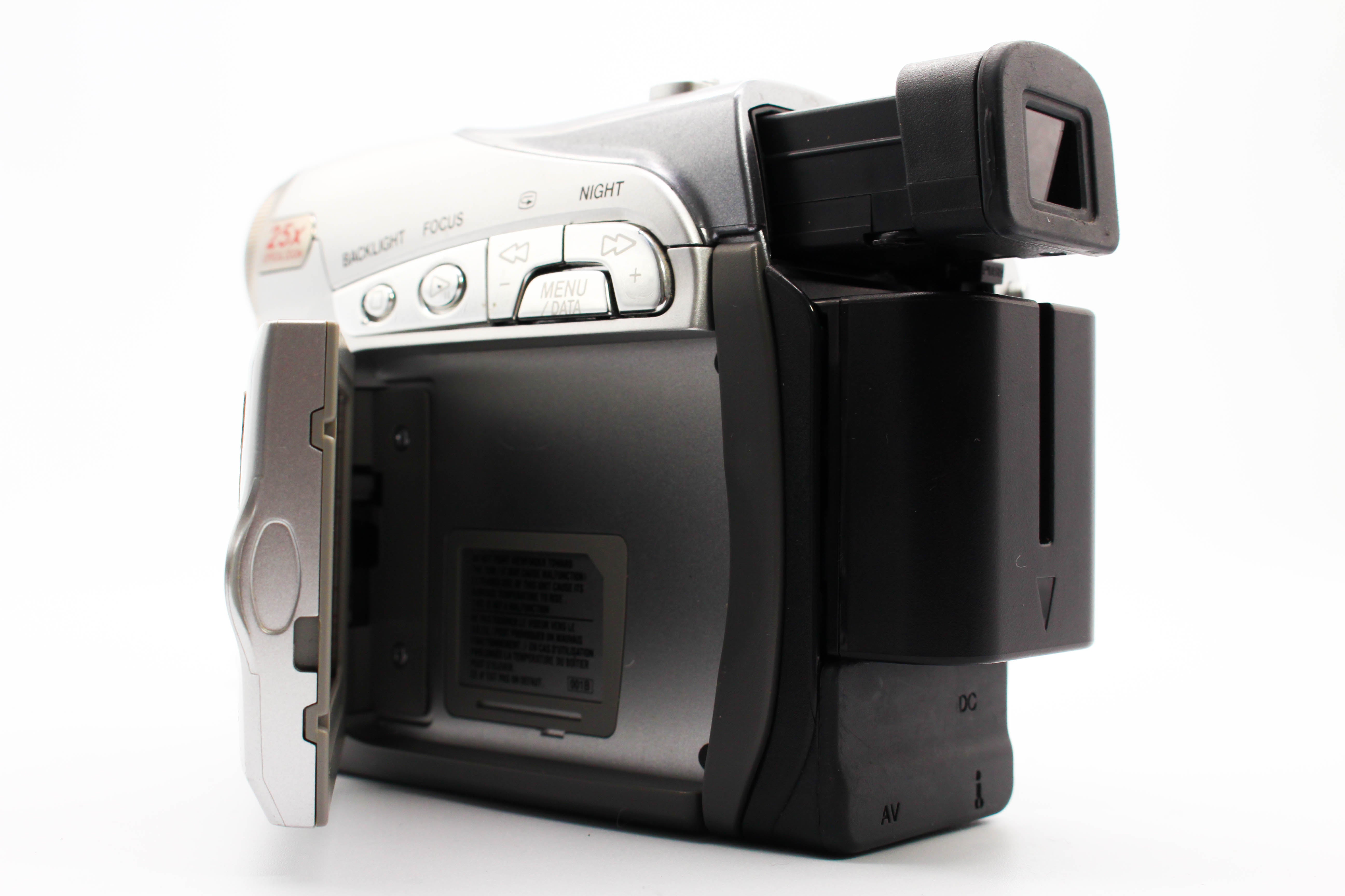 JVC GR-D240EK MiniDV Digital Video Handycam Camcorder Camera - Tested Bundle Excellent