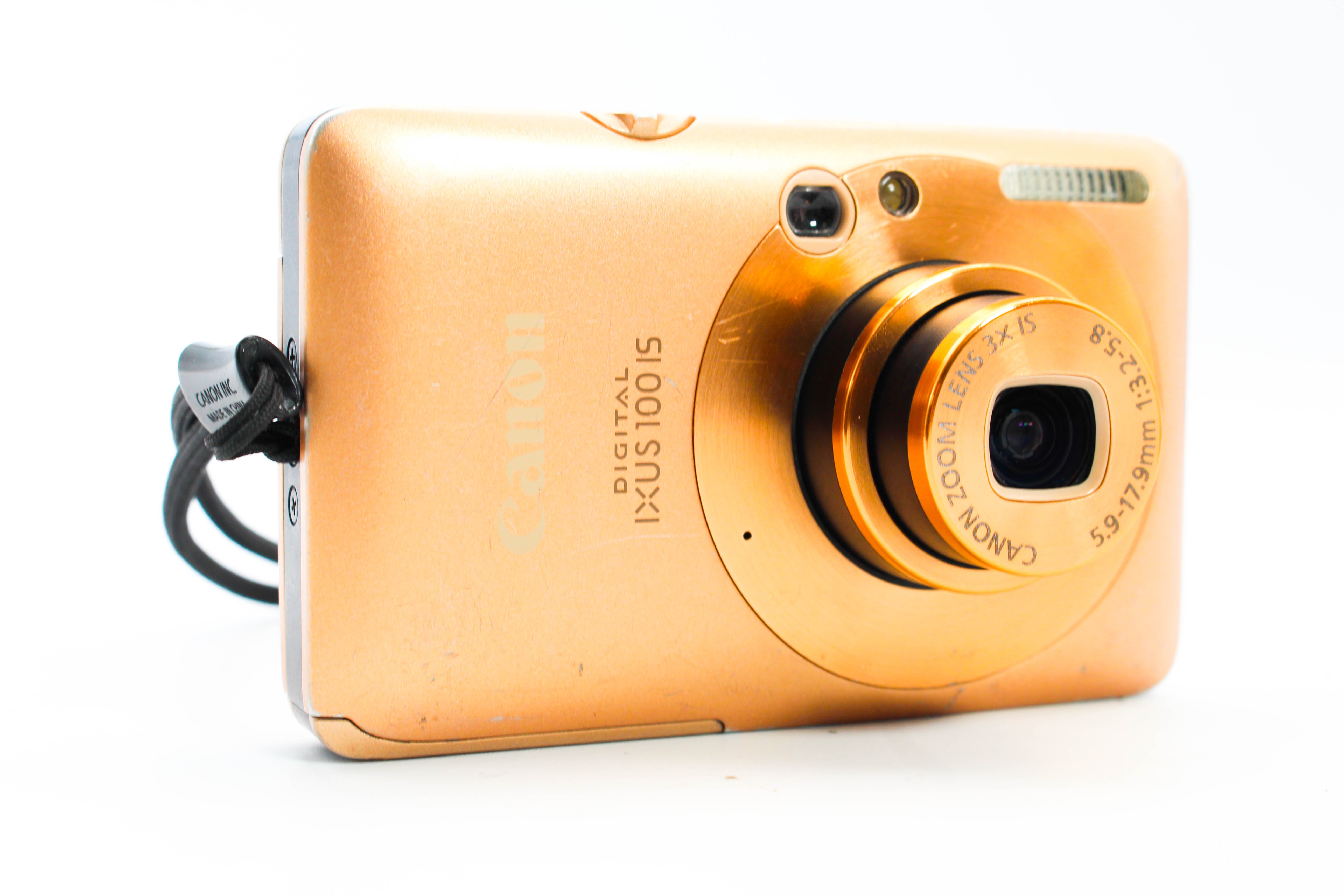 Canon Digital IXUS 100 IS Retro Photo Video Digital Camera Digicam - Tested Bundle (Read)
