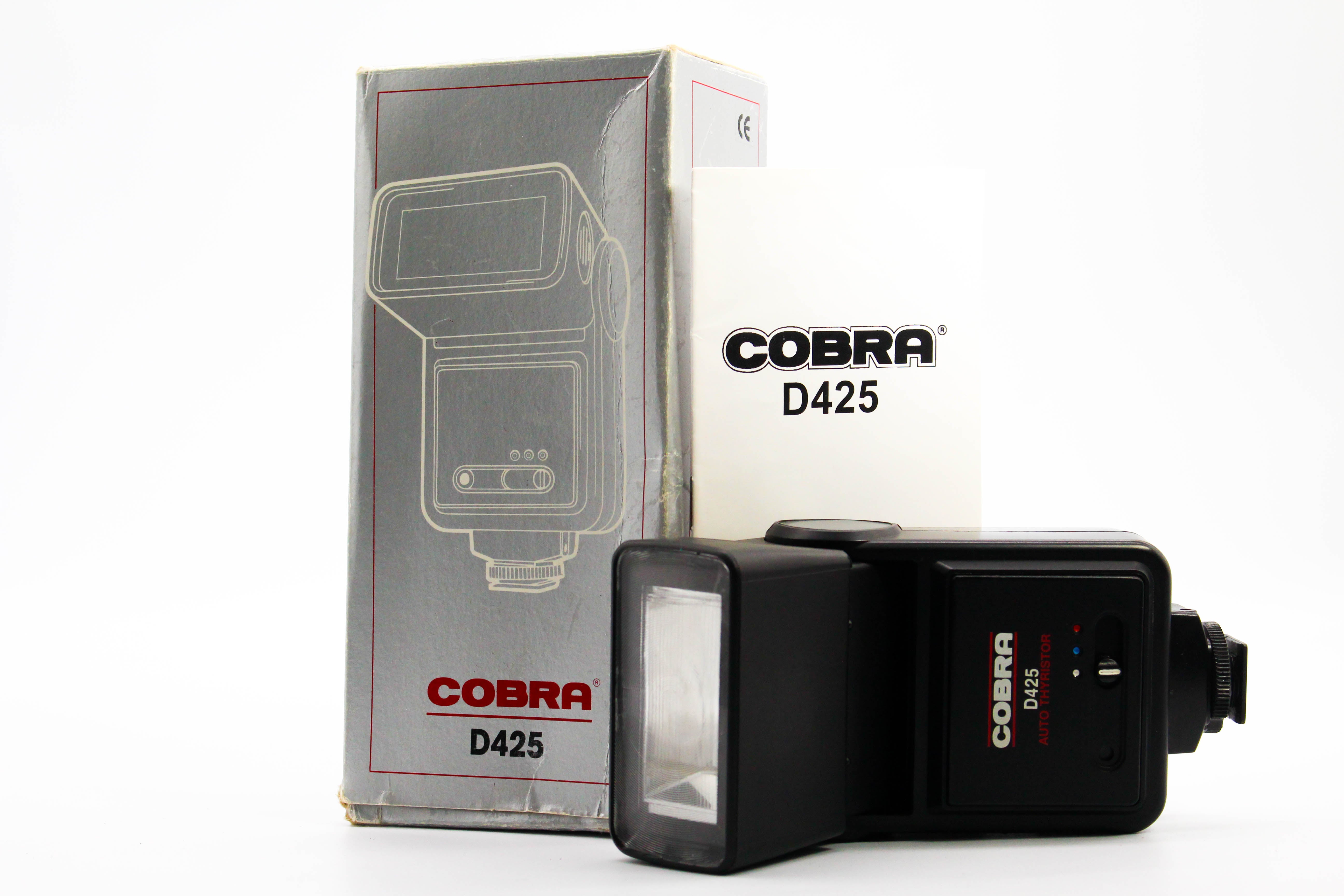 Cobra D425 Auto Thyristor Flash Unit For Vintage Film Photo SLR Cameras - Tested Bundle Excellent