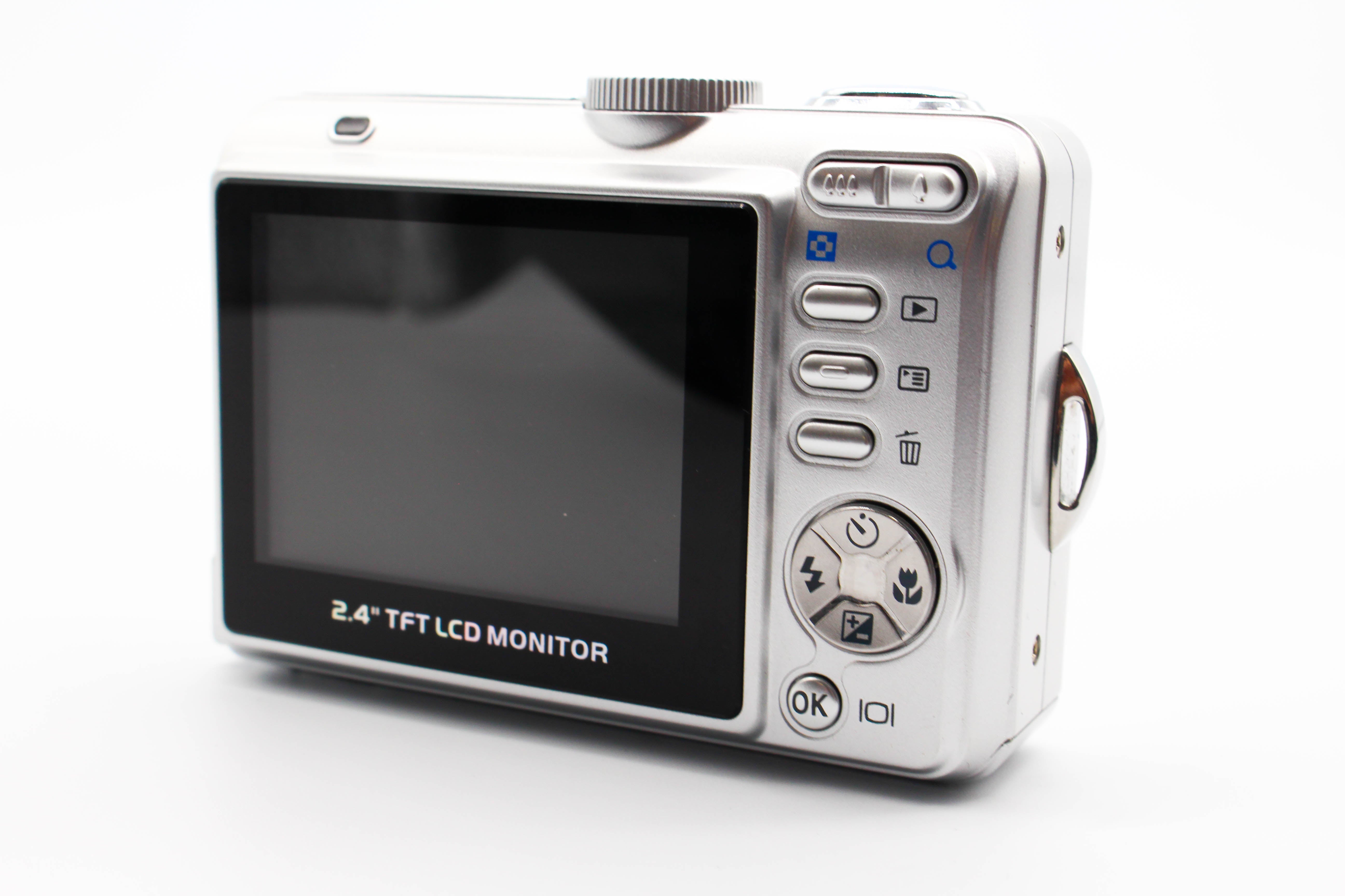 Vivitar Vivicam 6320 Digital Photo Video Retro Camera Digicam - Tested Bundle Excellent