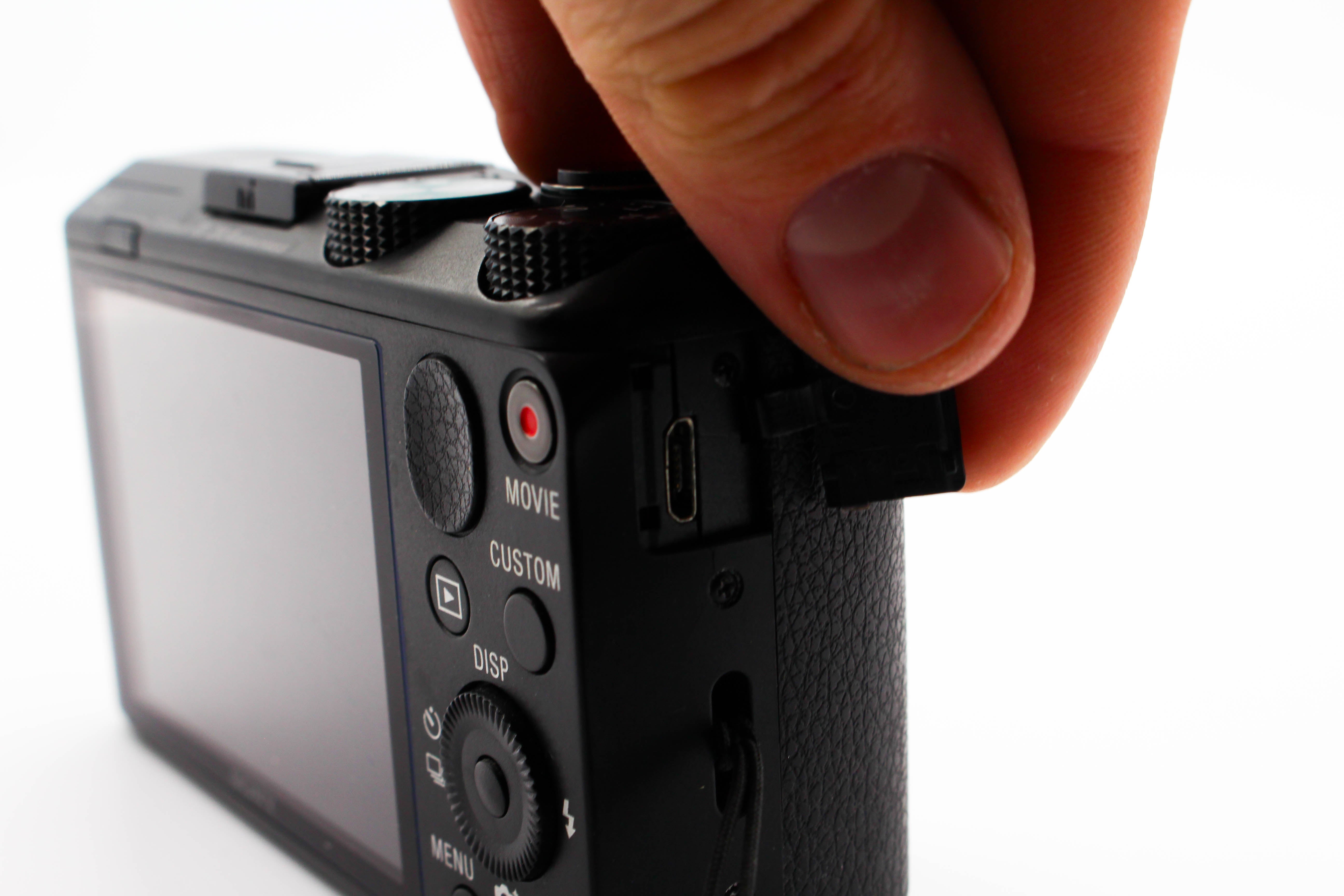 Sony Cybershot DSC-HX50 Compact Photo Video Digital Camera Digicam - Tested Bundle Excellent