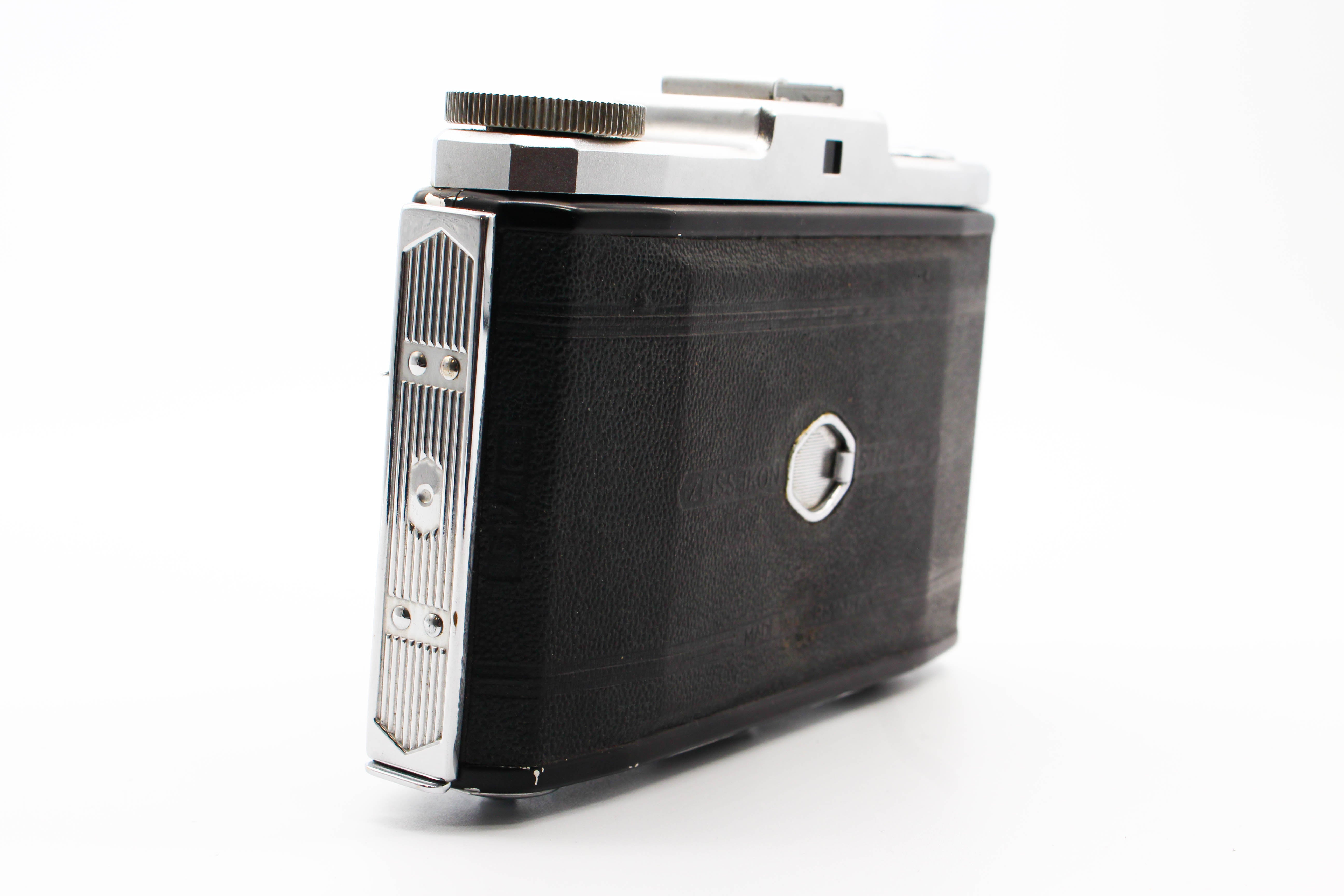 Zeiss Ikon Nettar Vintage Medium Format Film Folding Camera With 75mm f/6.3 Lens - Tested Bundle