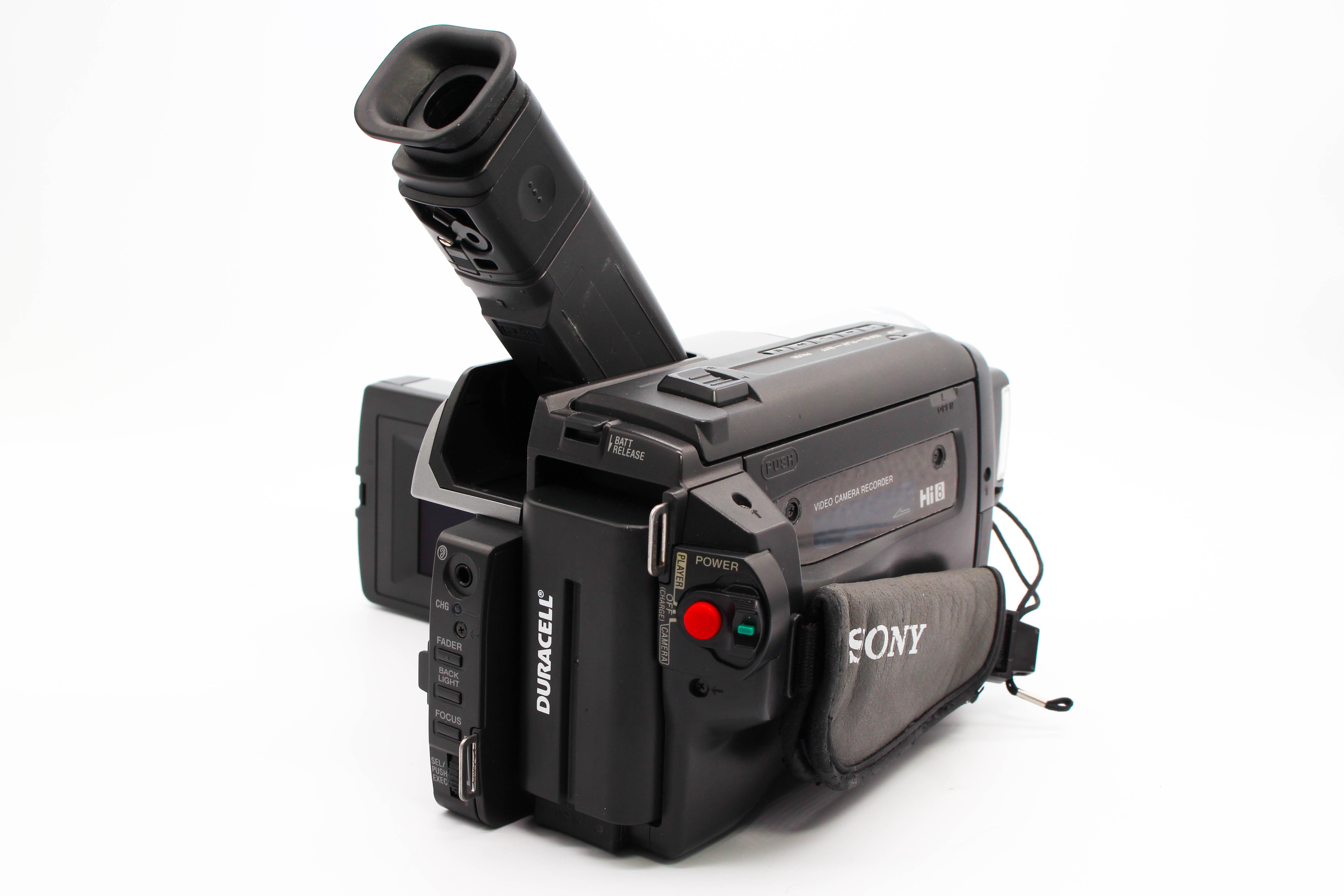 Sony CCD-TRV58E Hi8 Video8 8mm Analog Video Handycam Camcorder Camera - Tested Bundle Excellent