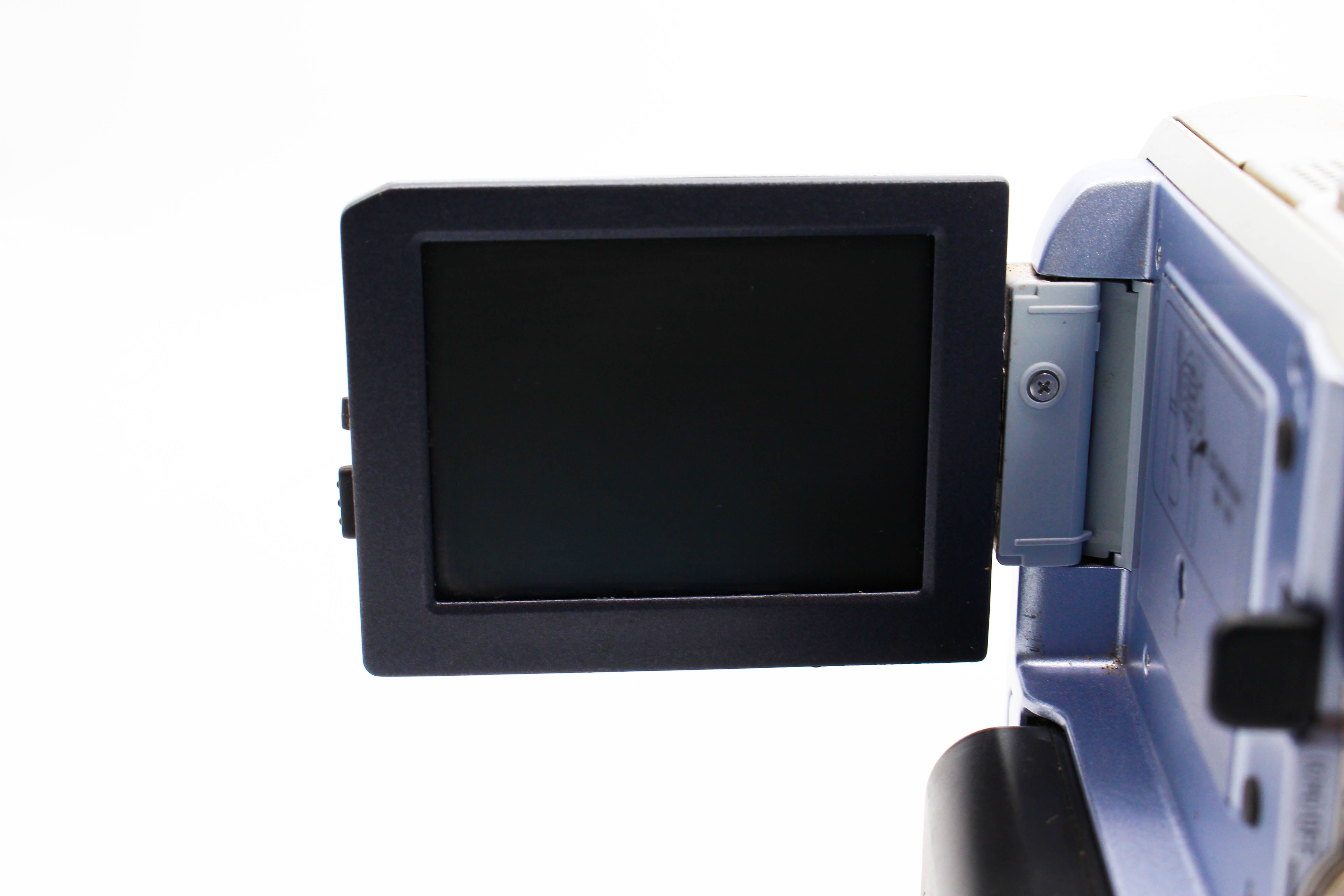 Sony DCR-PC105E MiniDV Handycam Tape Digital Video Camcorder - Tested Bundle Good