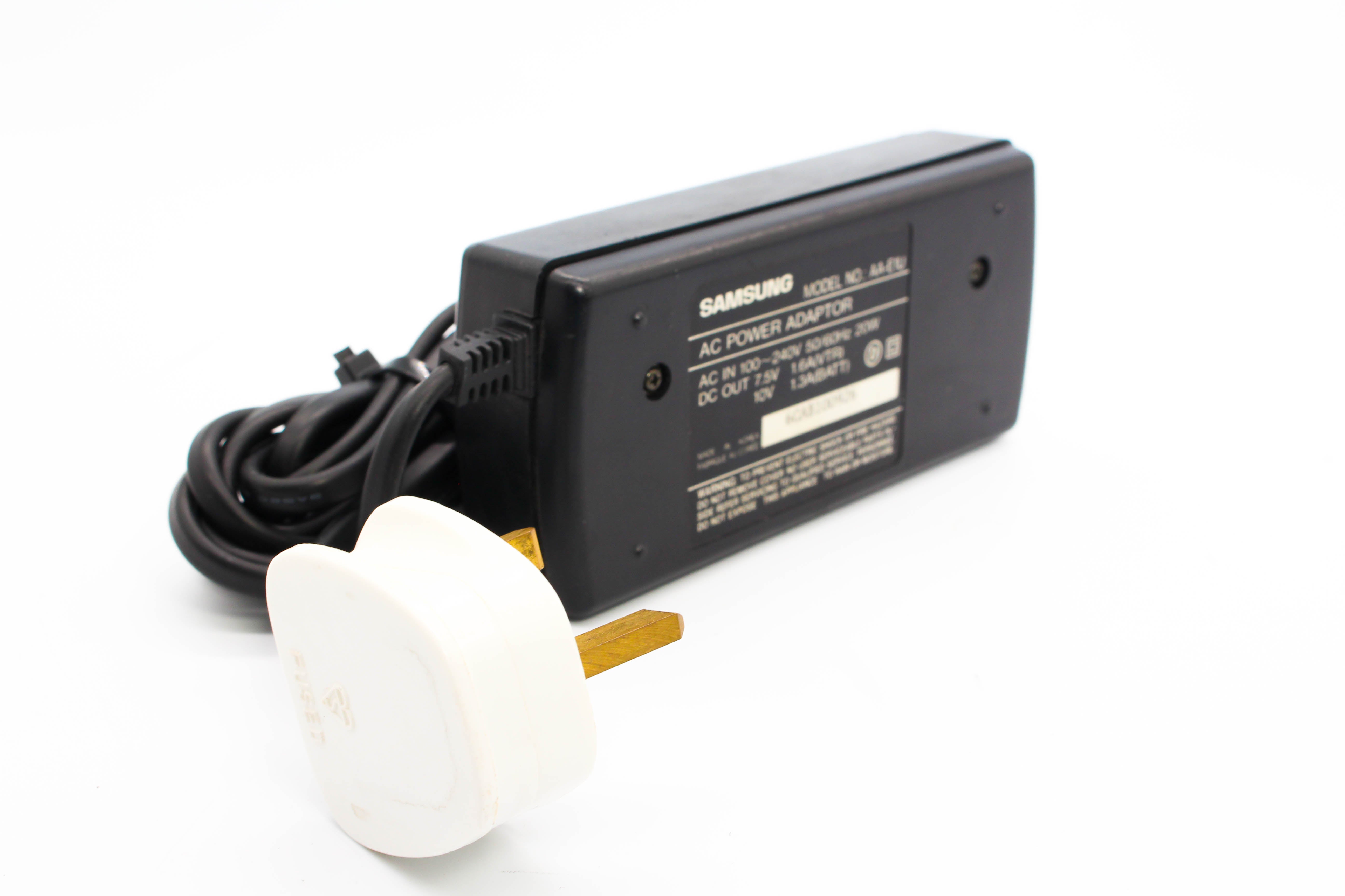 Samsung AA-E1U AC Power Adapter Battery Mains Charger for Handycam Camcorder - Tested Excellent