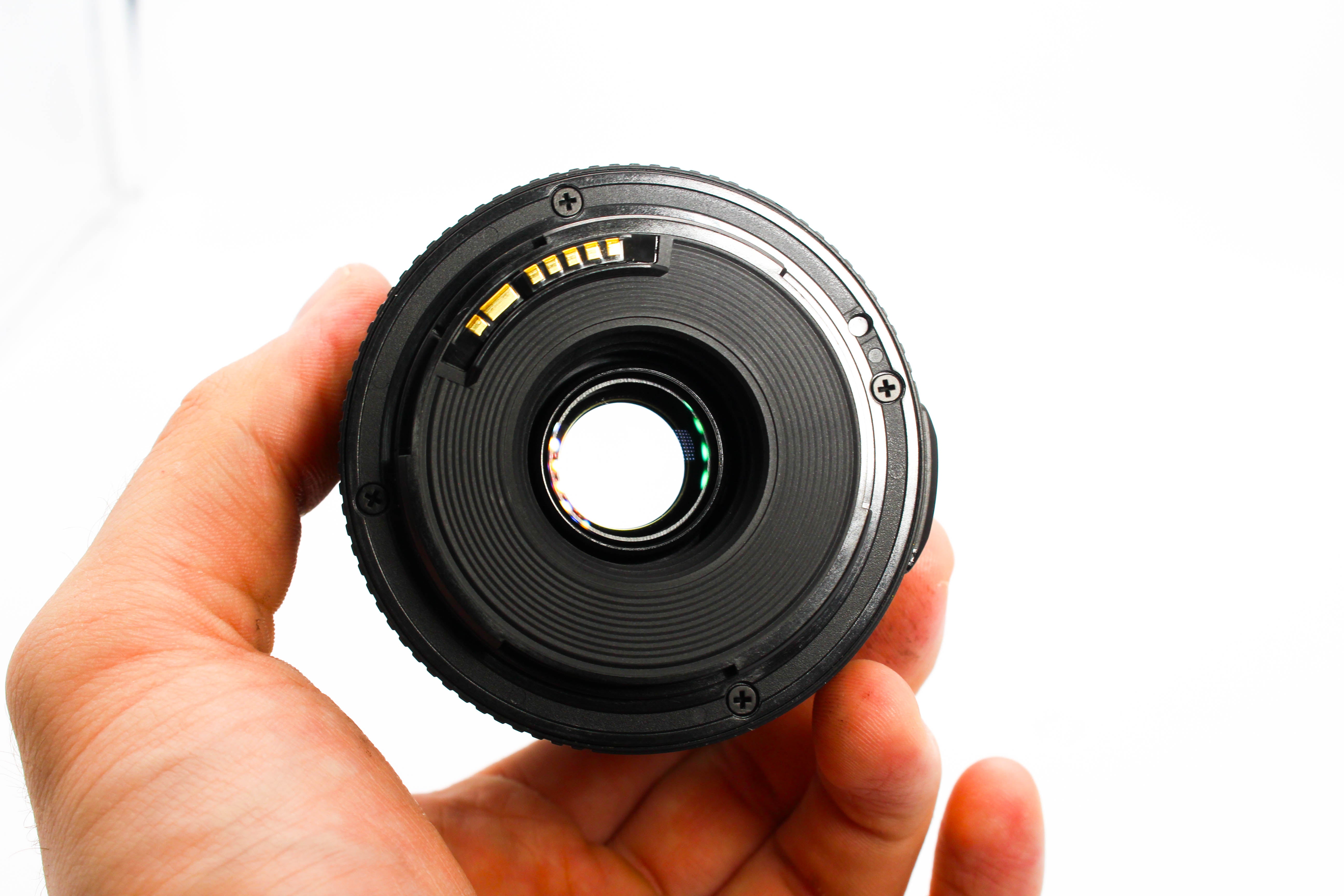 Canon 28-90mm f/4-5.6 III EF Mount Zoom Lens 58mm Filter Thread Size - Tested Excellent