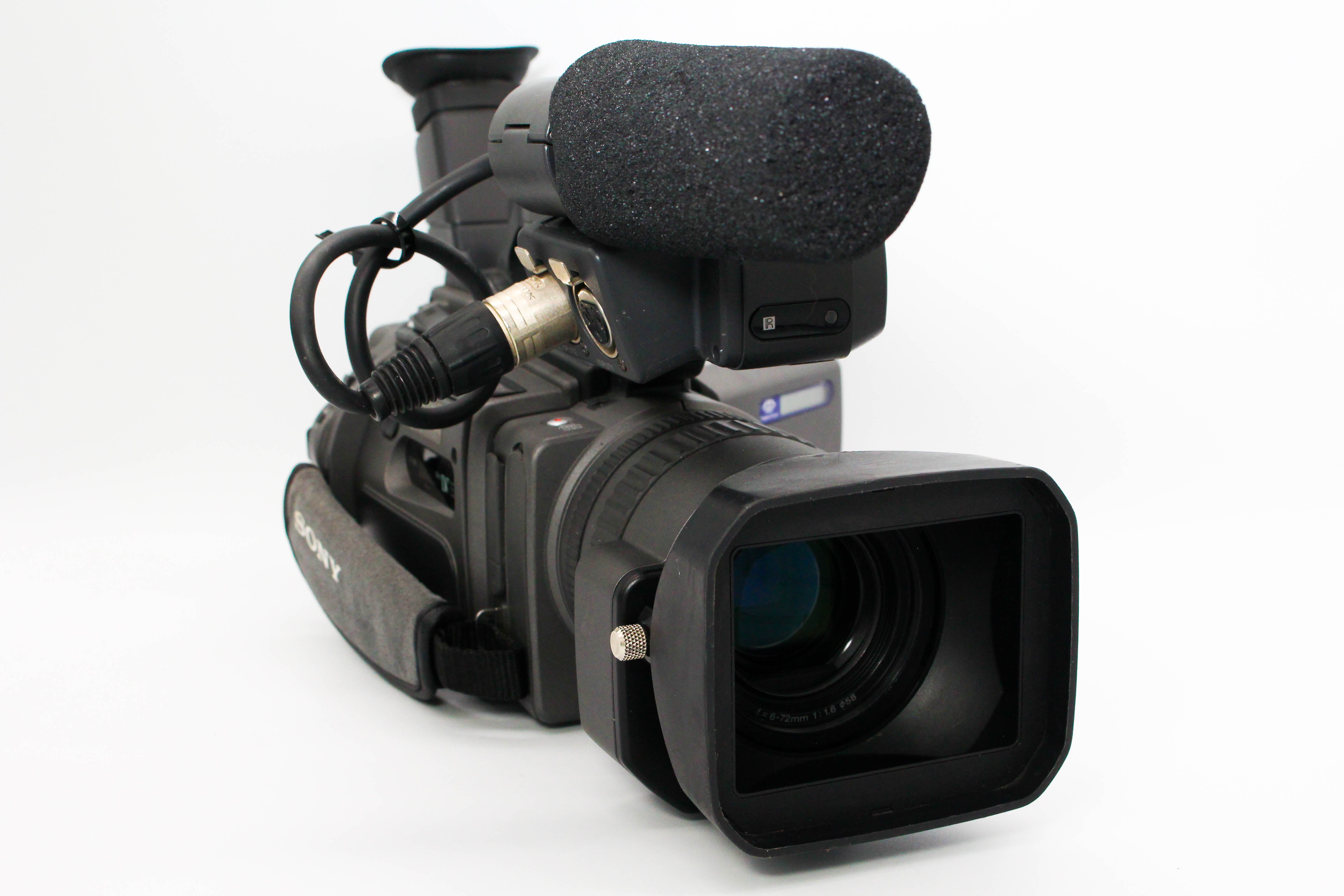 Sony DSR-PD150P MiniDV Digital Video Handycam Camcorder Camera (Read) - Tested Bundle Good