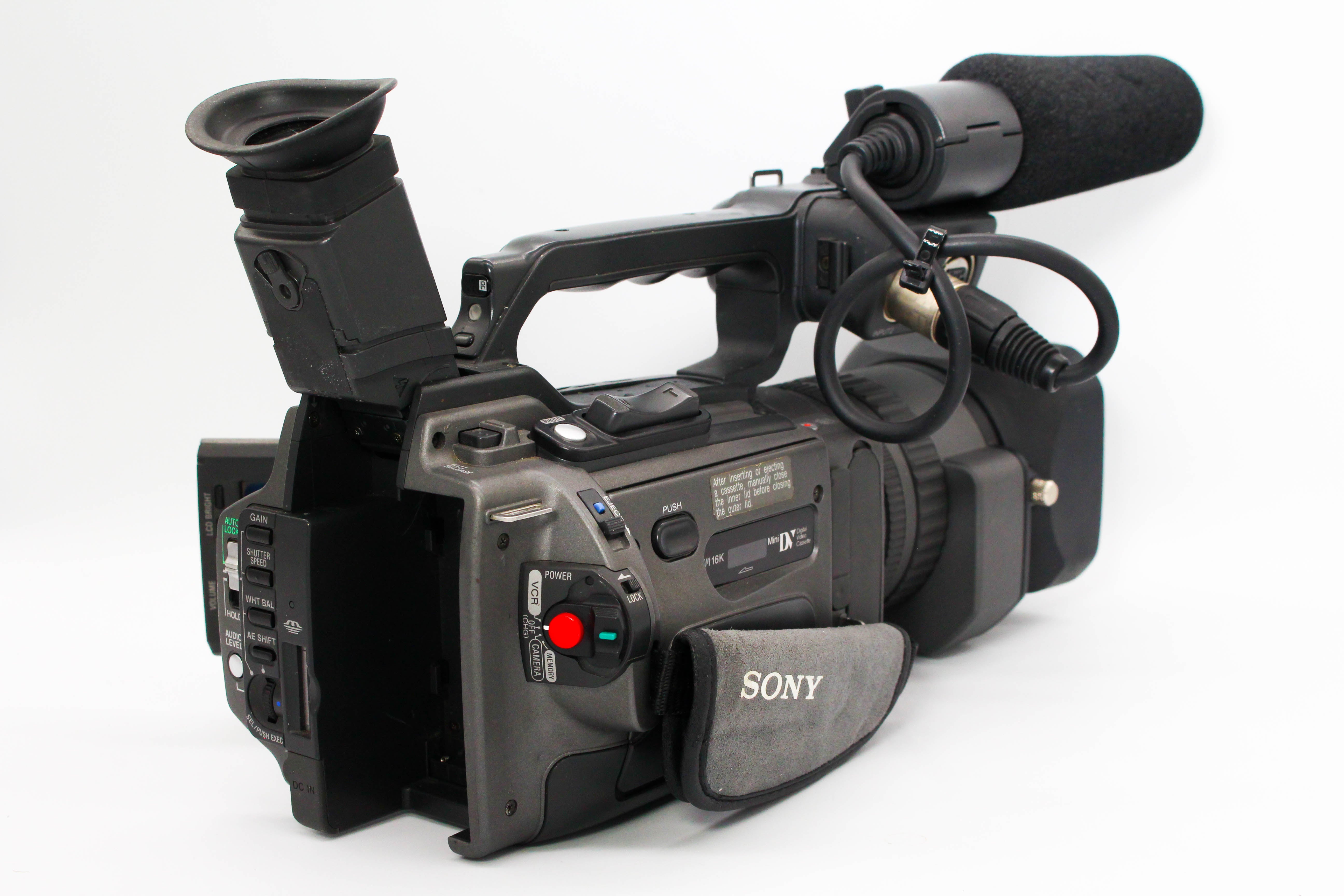 Sony DSR-PD150P MiniDV Digital Video Handycam Camcorder Camera (Read) - Tested Bundle Good