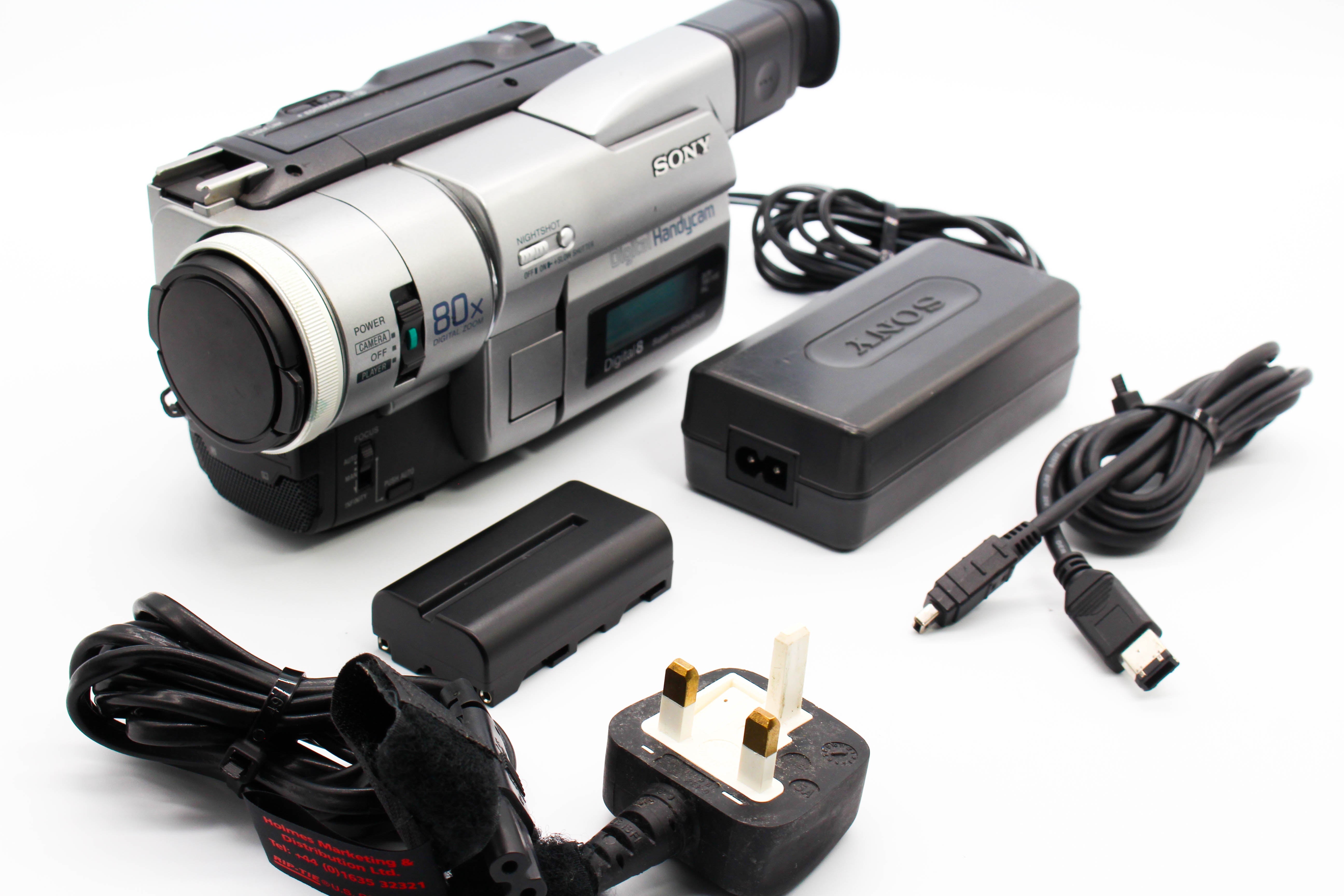 Sony DCR-TRV110E Digital8 8mm Handycam Digital Video Camcorder - Tested Bundle