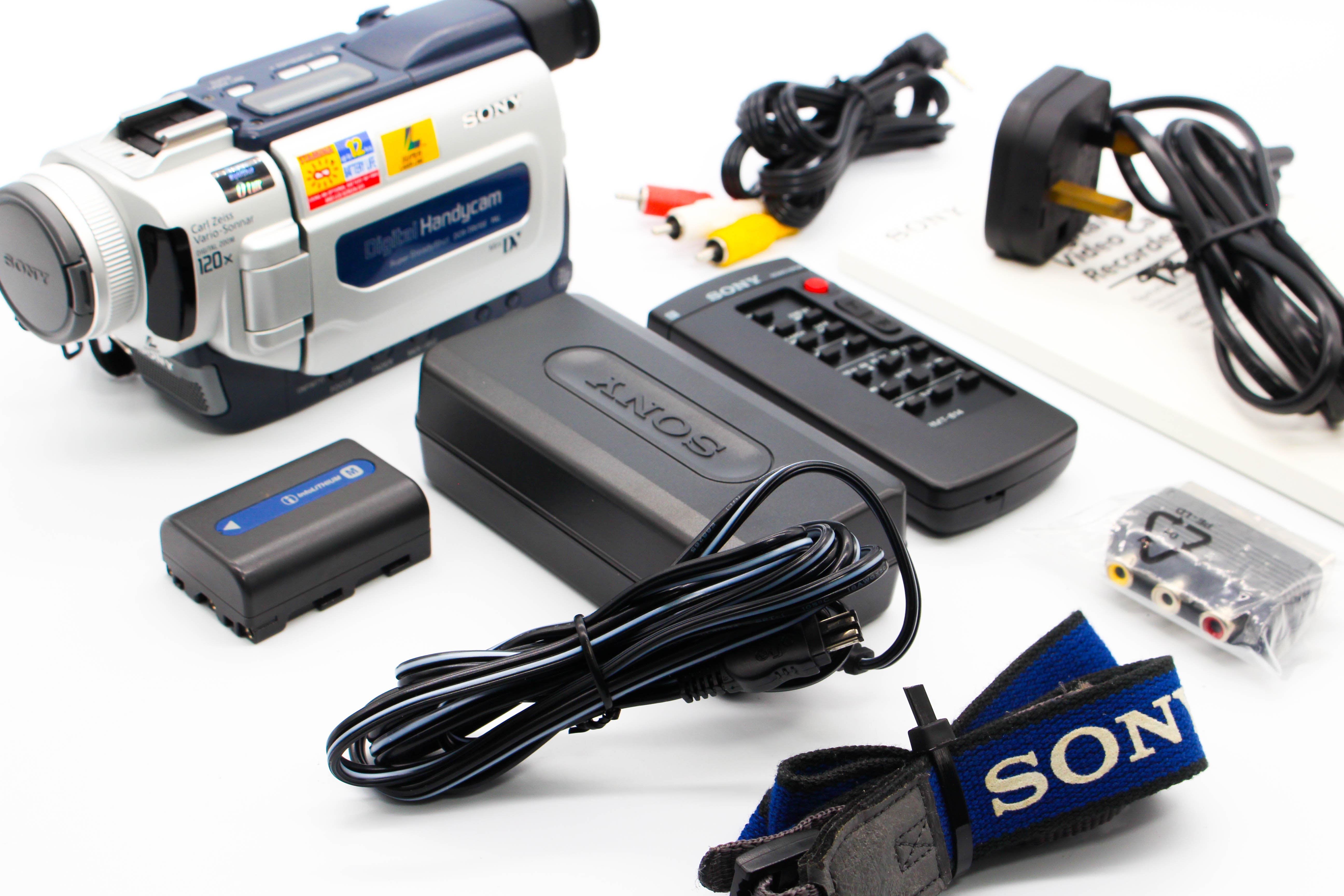 Sony DCR-TRV15E MiniDV Digital Video Handycam Camcorder Camera - Tested Bundle Excellent