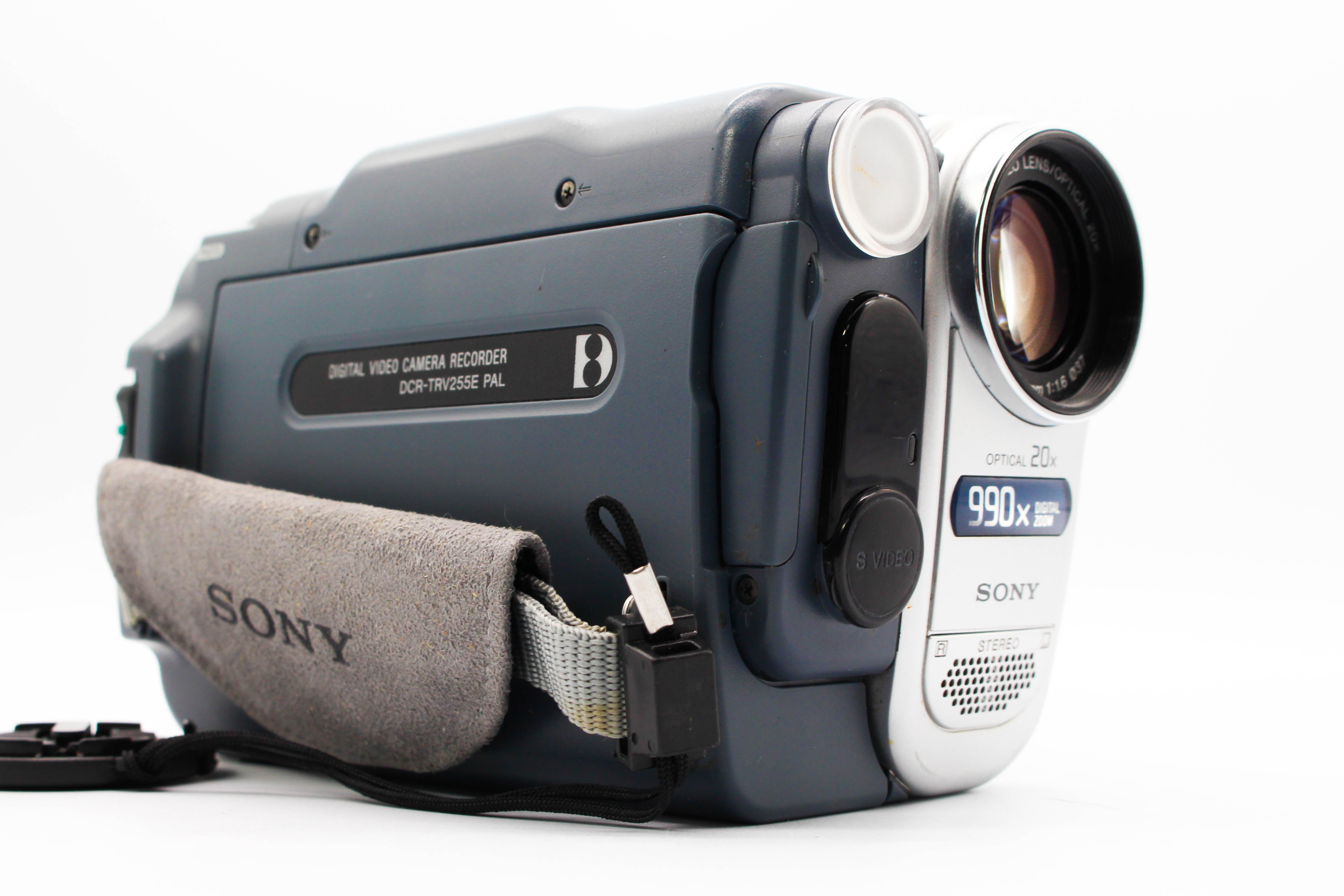 Sony DCR-TRV255E Digital8 8mm Handycam Camcorder Digital Video Camera - Tested Bundle Good
