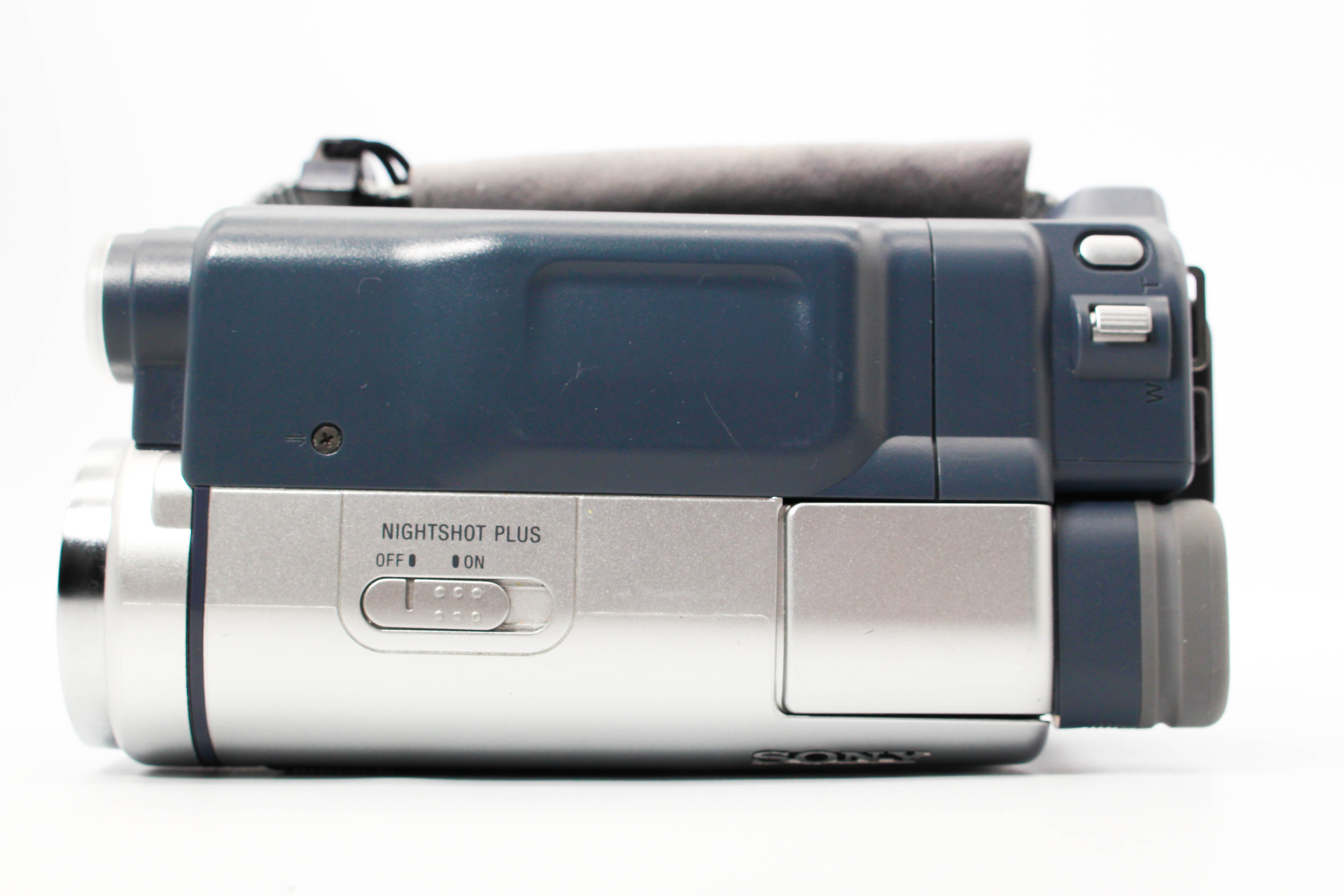 Sony DCR-TRV265E Digital8 Hi8 Video8 Digital Video Handycam Camera Camcorder - Tested Bundle Excellent