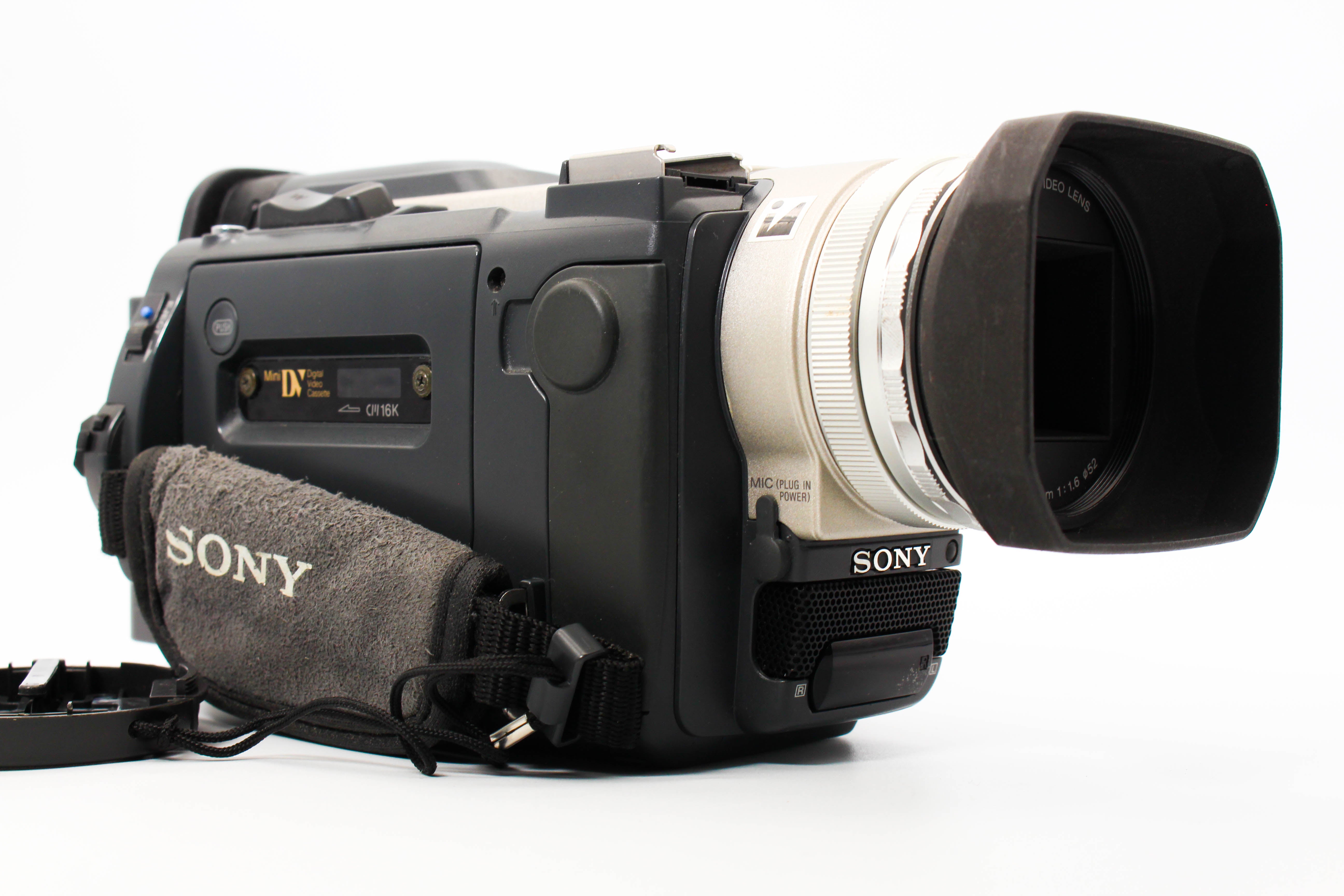 Sony DCR-TRV900E MiniDV Digital Handycam Video Camera Camcorder - Tested Bundle Excellent
