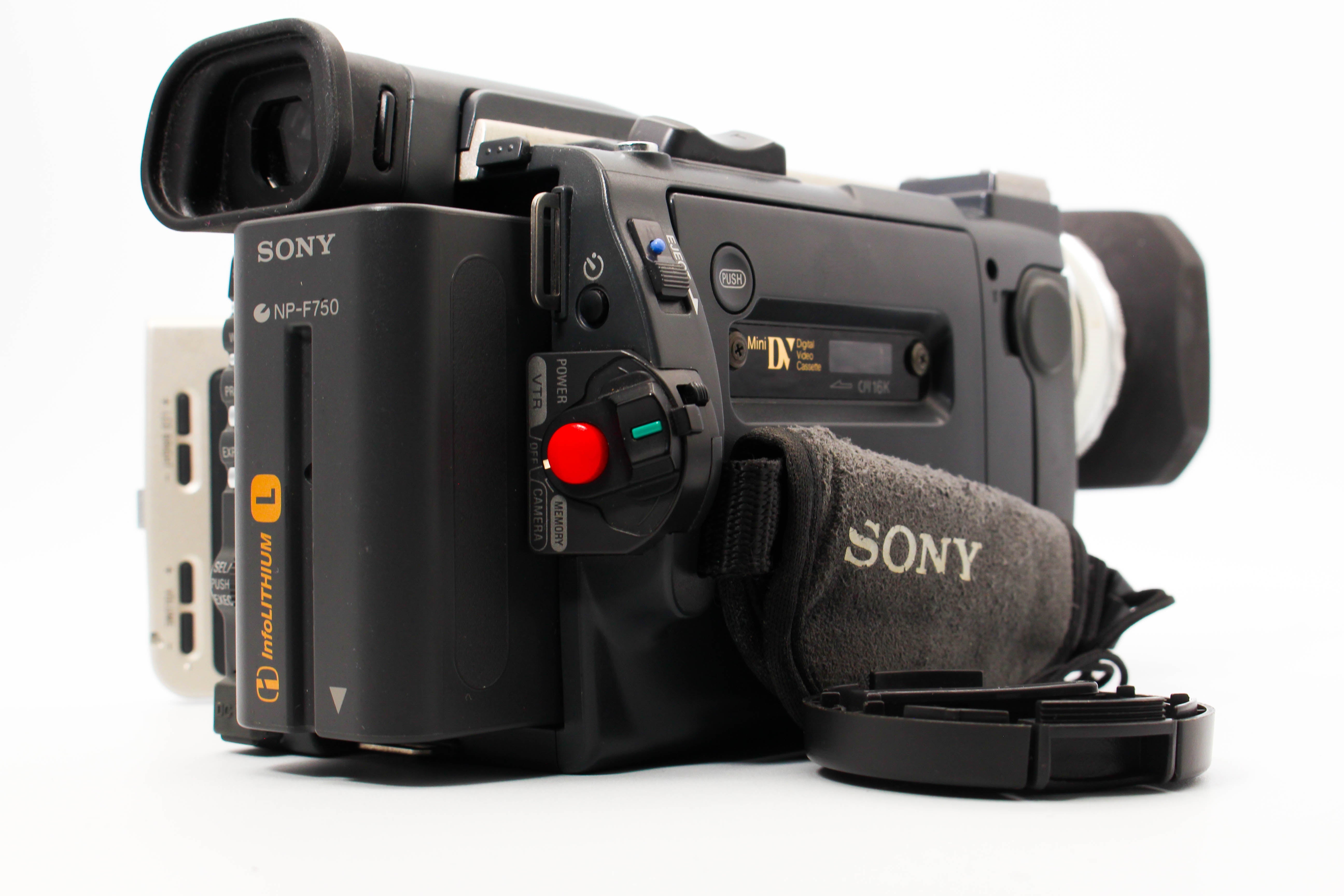 Sony DCR-TRV900E MiniDV Digital Handycam Video Camera Camcorder - Tested Bundle Excellent