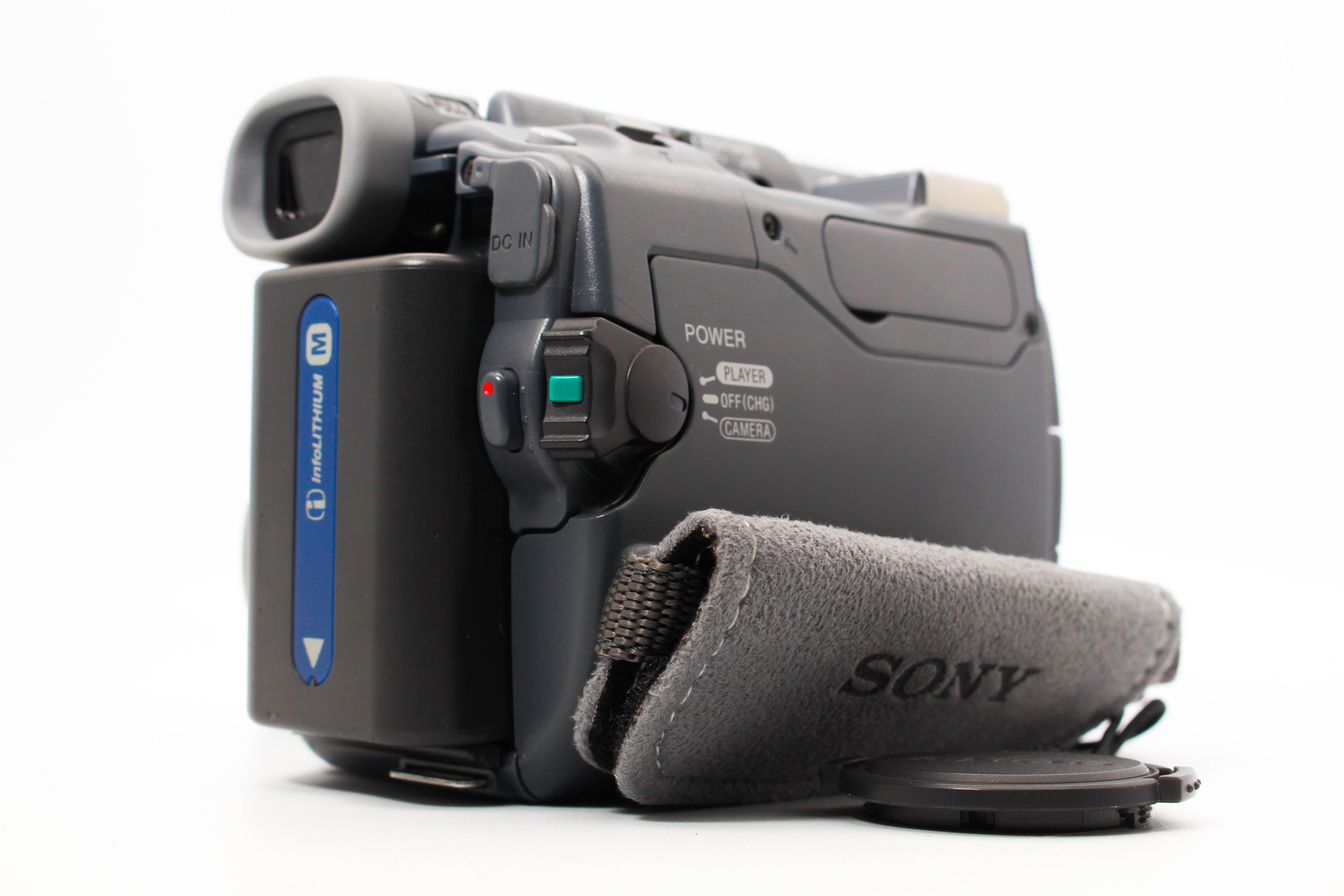 Sony DCR-HC14E MiniDV Handycam Camcorder Digital Video Camera - Tested Bundle Excellent