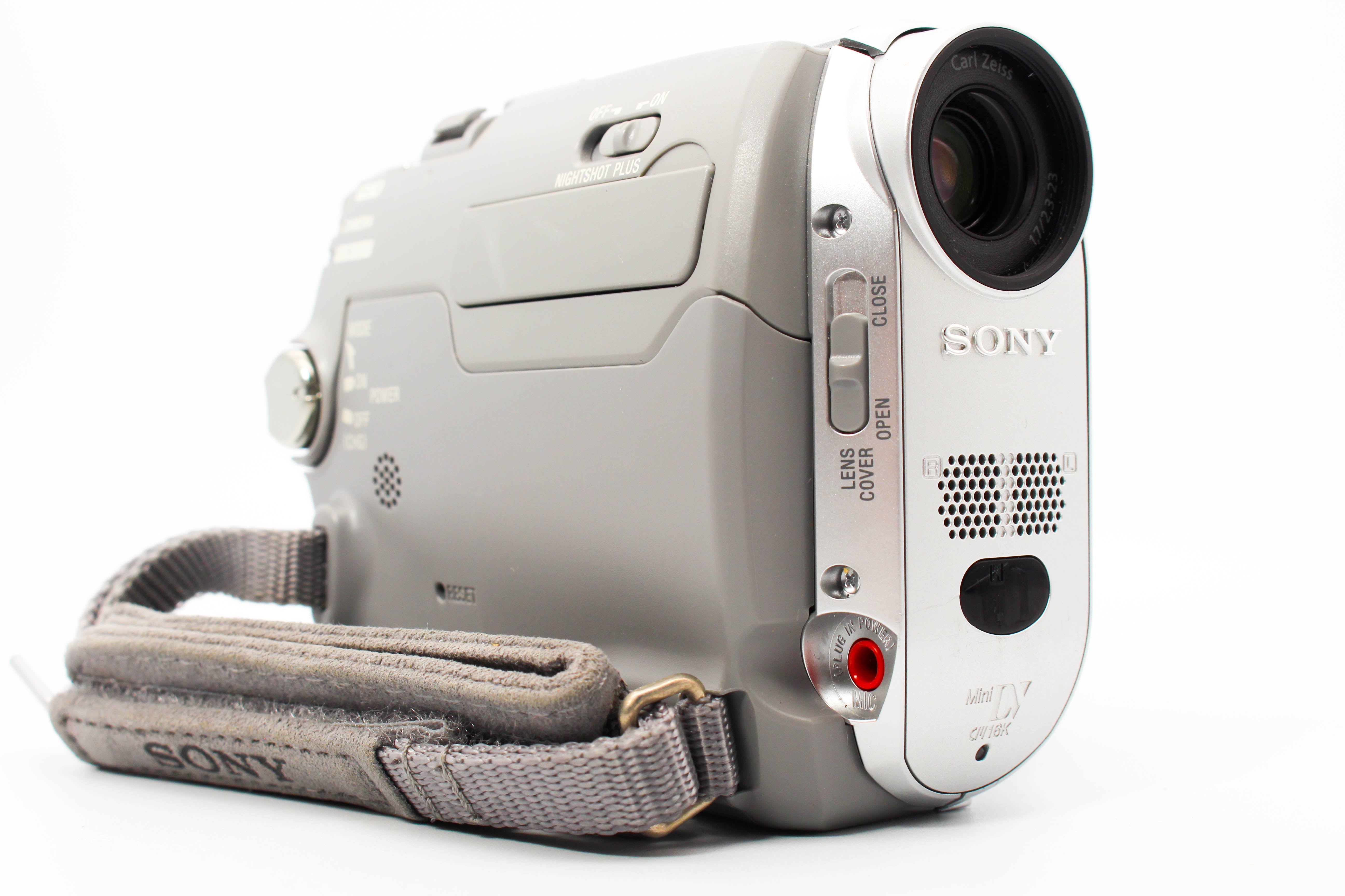 Sony DCR-HC20E MiniDV Handycam Digital Video Camera Camcorder - Tested Bundle