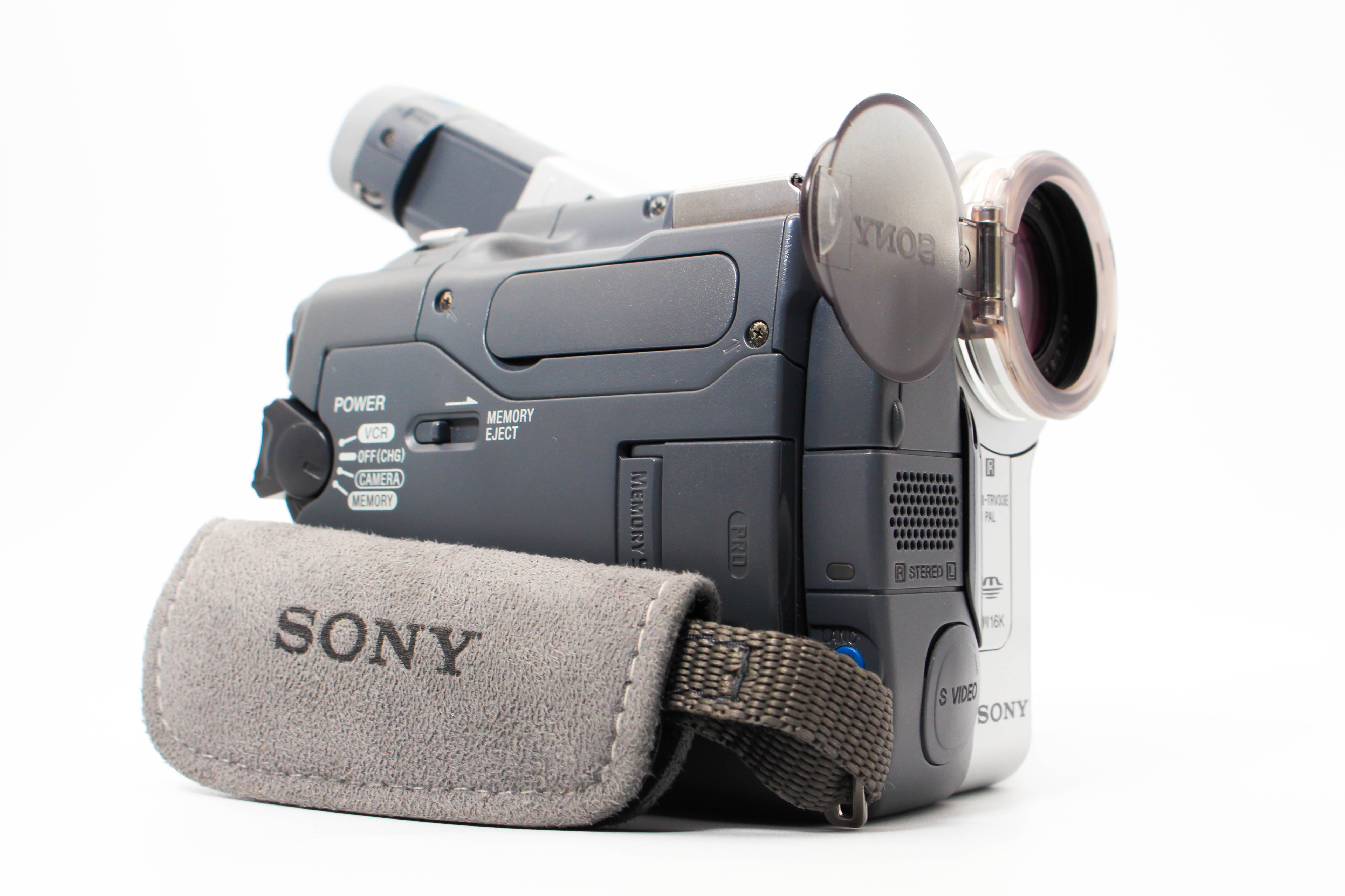 Sony DCR-TRV33E MiniDV Handycam Digital Video Camcorder Camera - Tested Bundle Excellent Mint
