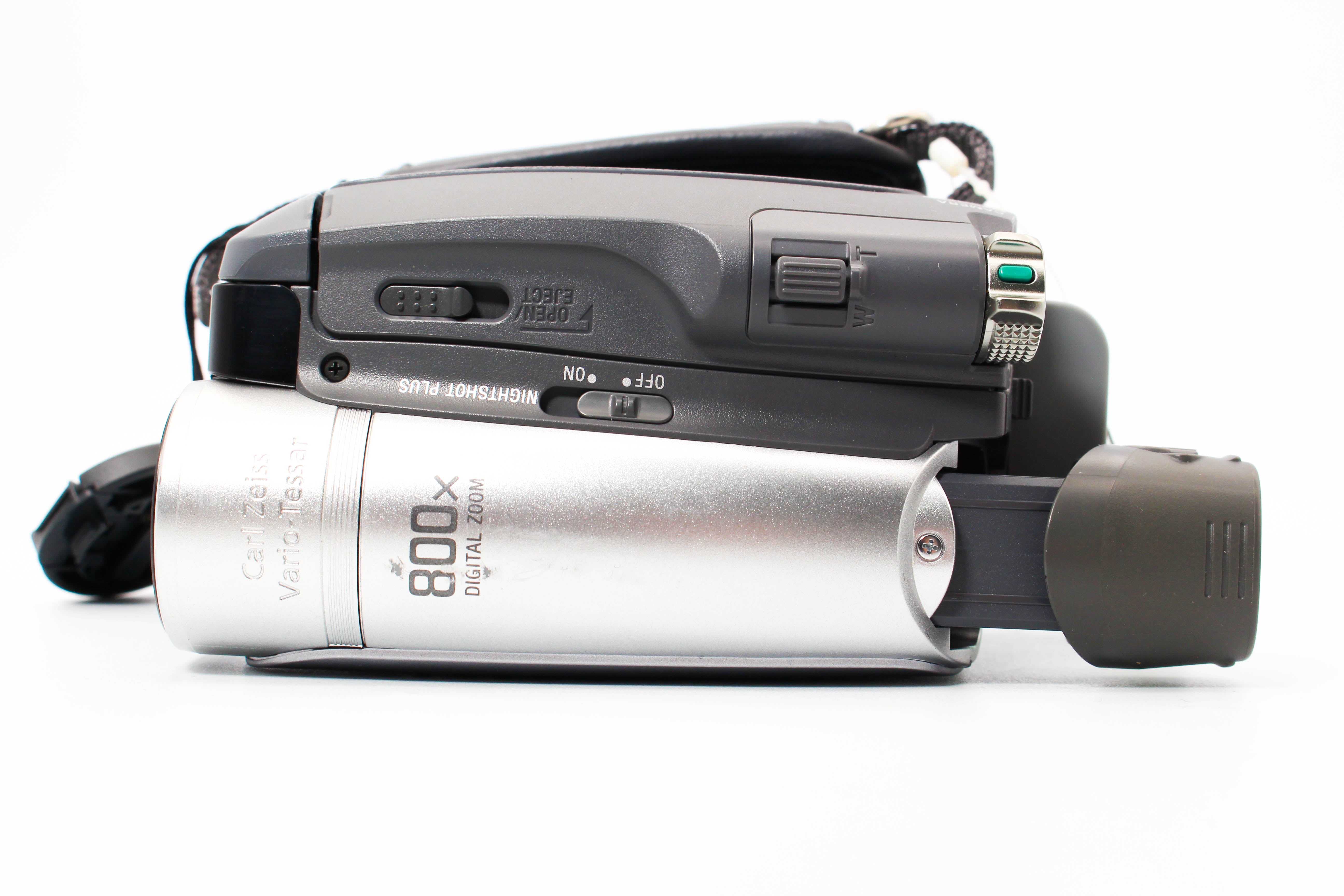 Sony DCR-HC27E MiniDV Handycam Digital Video Camera Camcorder - Tested Bundle Excellent