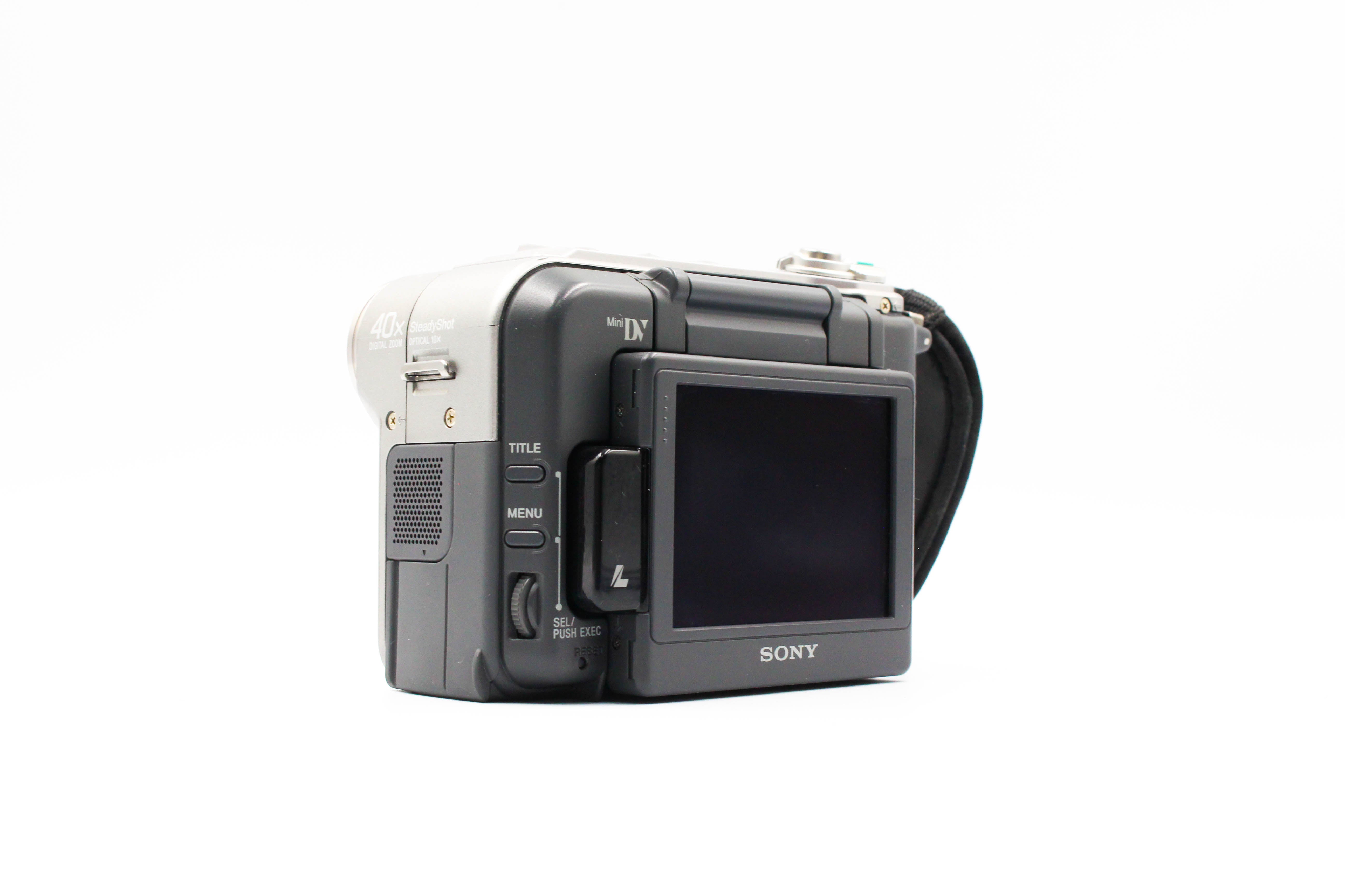 Sony DCR-SC100E MiniDV Tape Digital Video Camcorder Camera