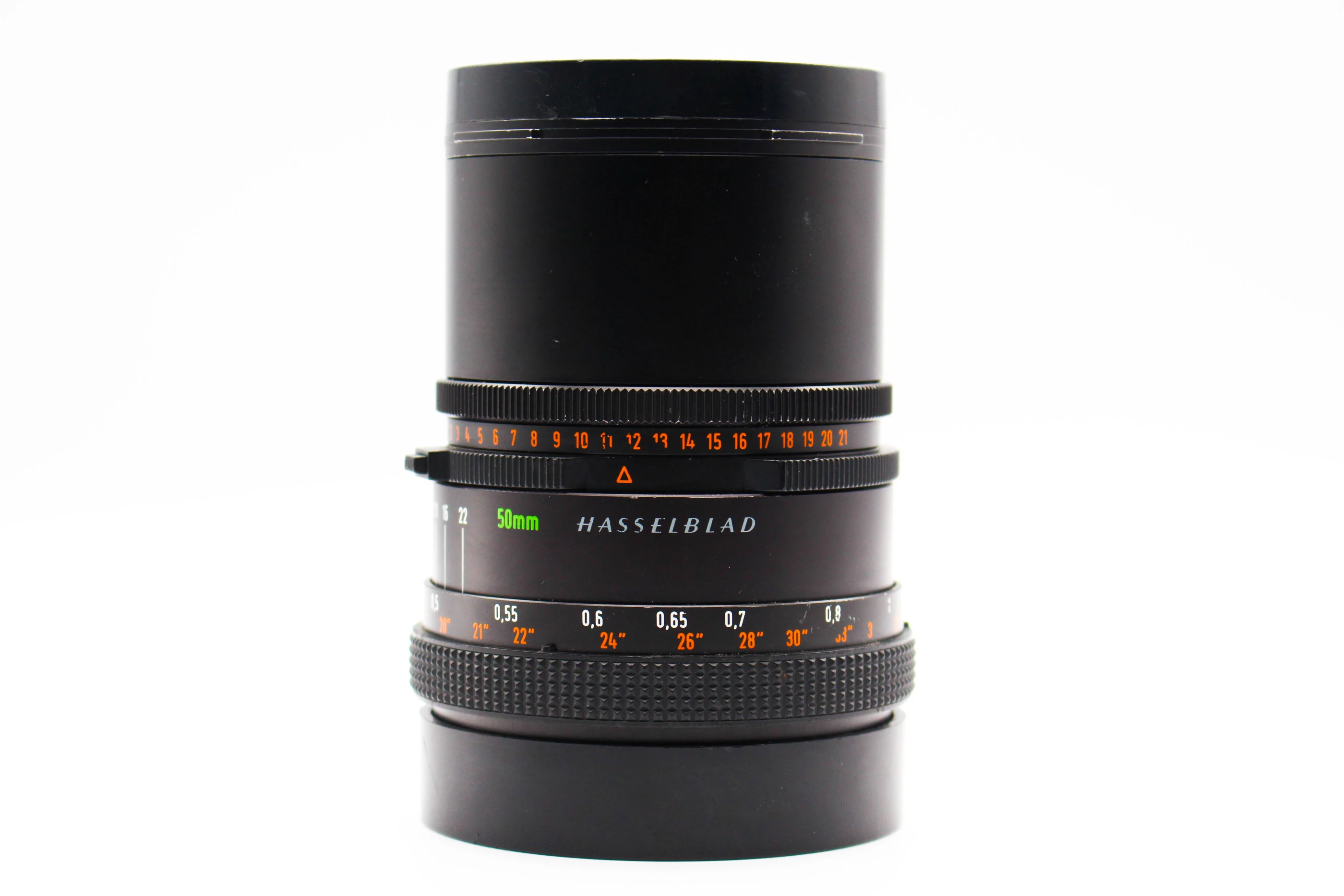 Carl Zeiss Distagon 50mm F/4 - Hasselblad V - Used Prime Lenses - Image 1 | SDS