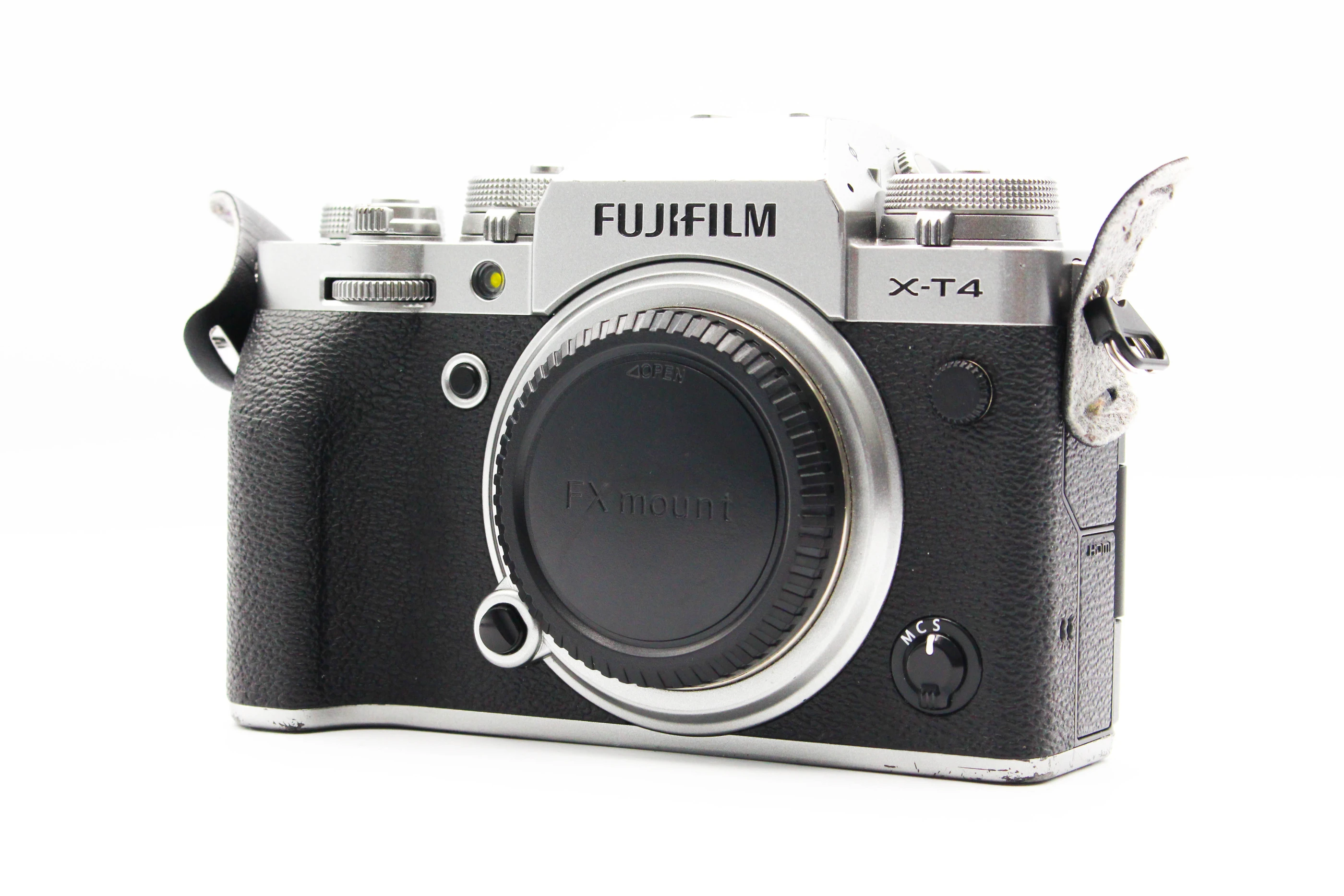 Fujifilm X-T4 - Image 1 | SDS