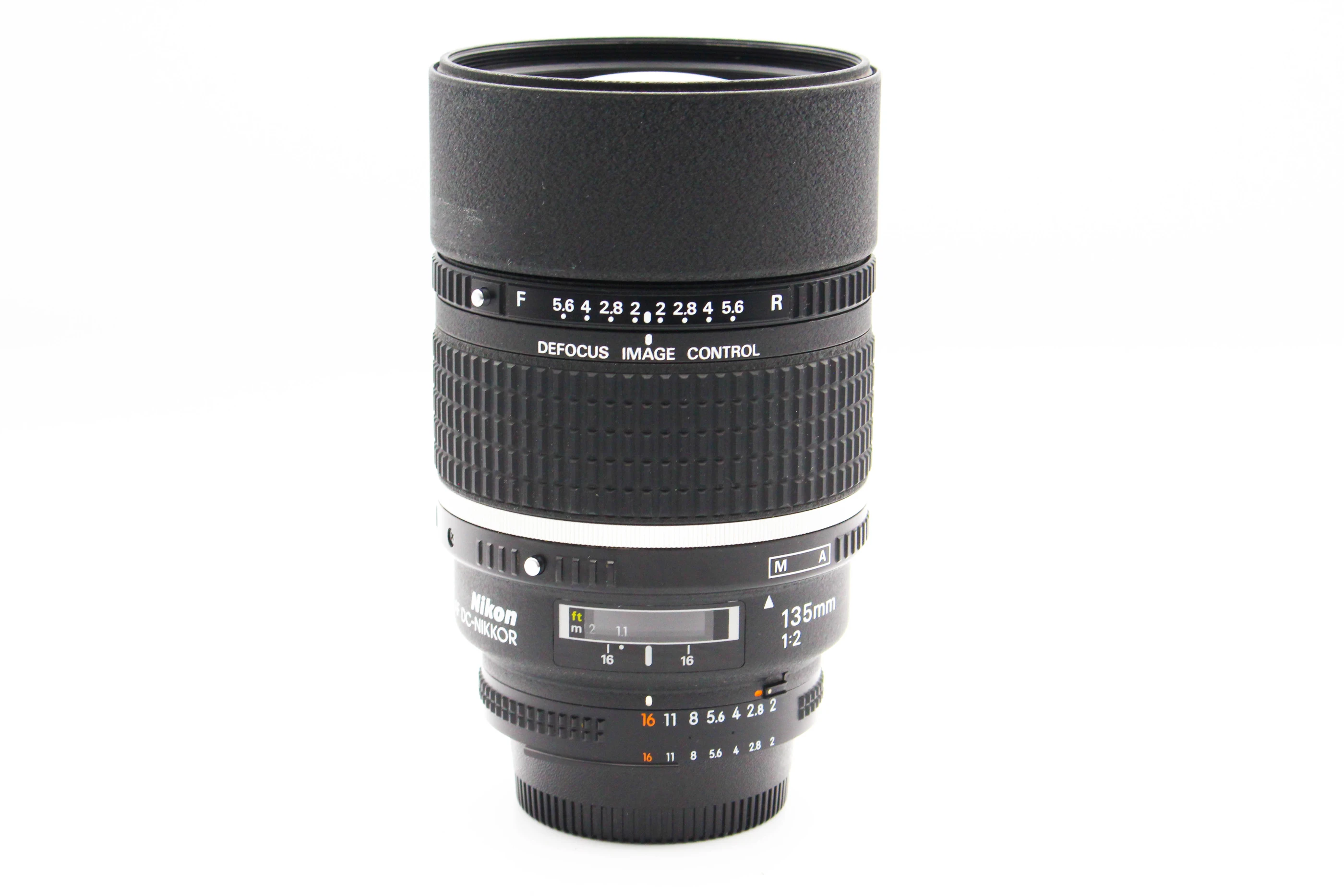 Nikon AF DC-Nikkor 135mm F/2D - Used Telephoto Lenses - Image 1 | SDS