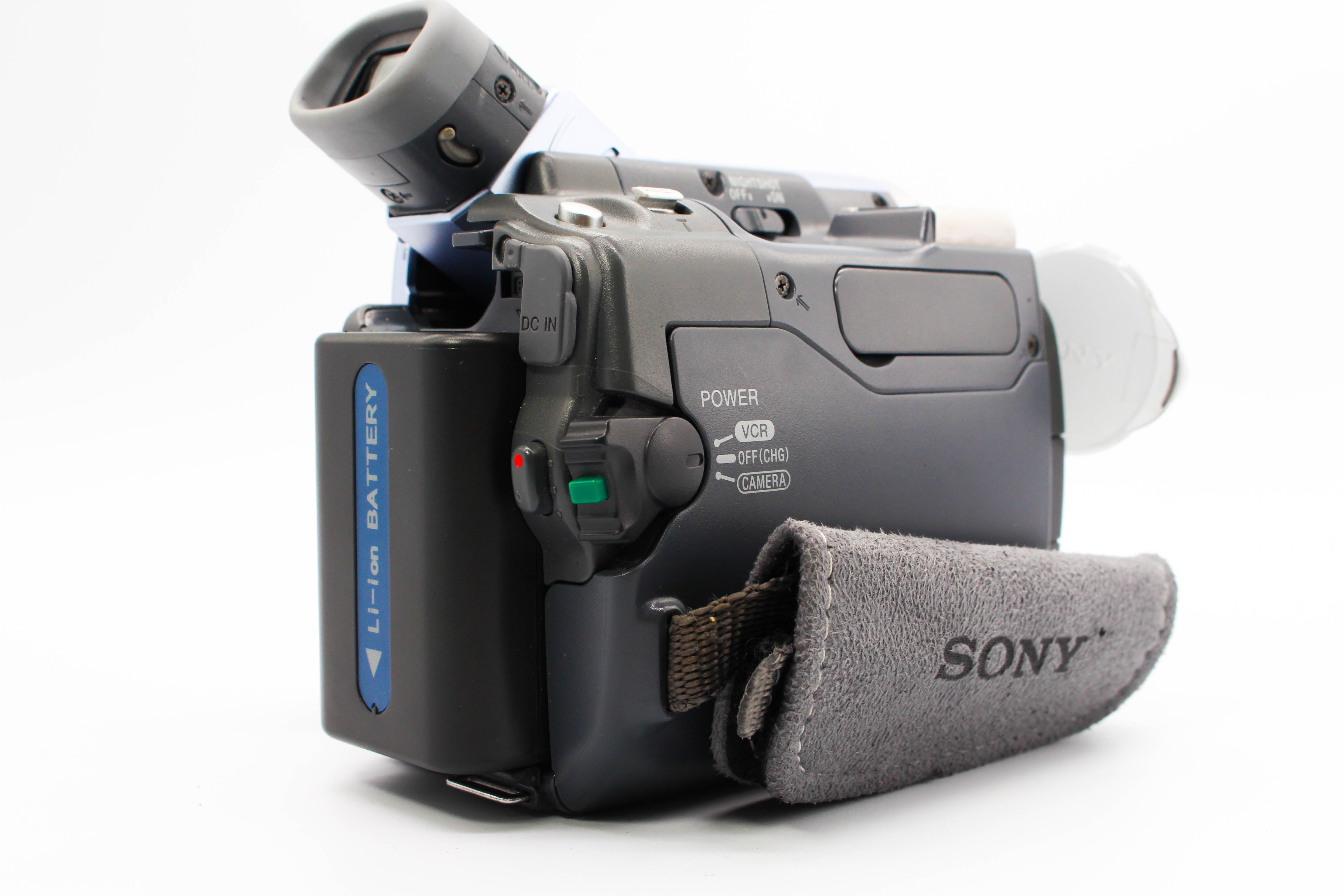 Sony DCR-TRV19E MiniDV Video Handycam Camcorder Camera - Tested Bundle Excellent