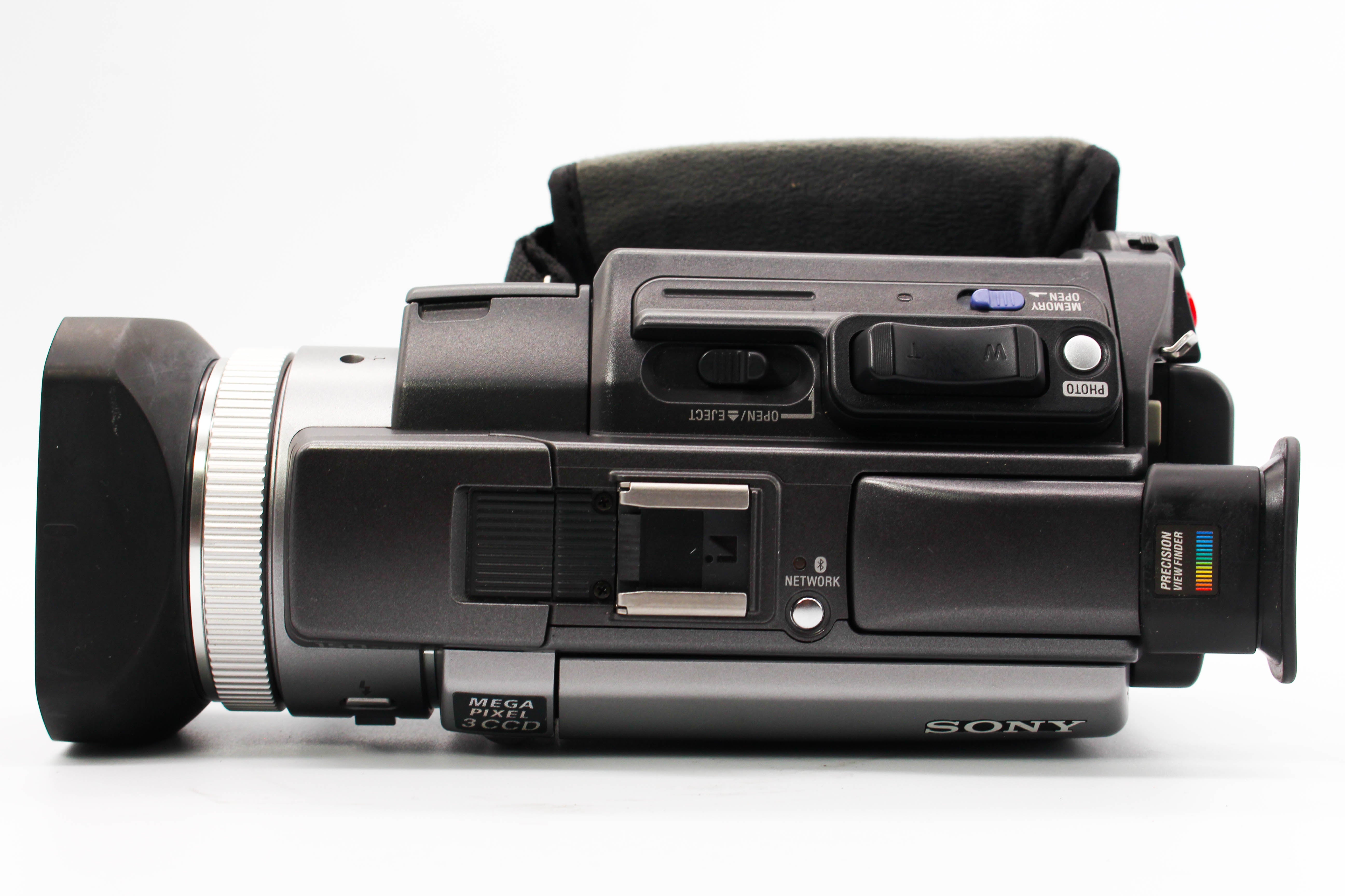Sony DCR-TRV950E MiniDV Video Handycam Camcorder Camera - Tested Bundle Excellent