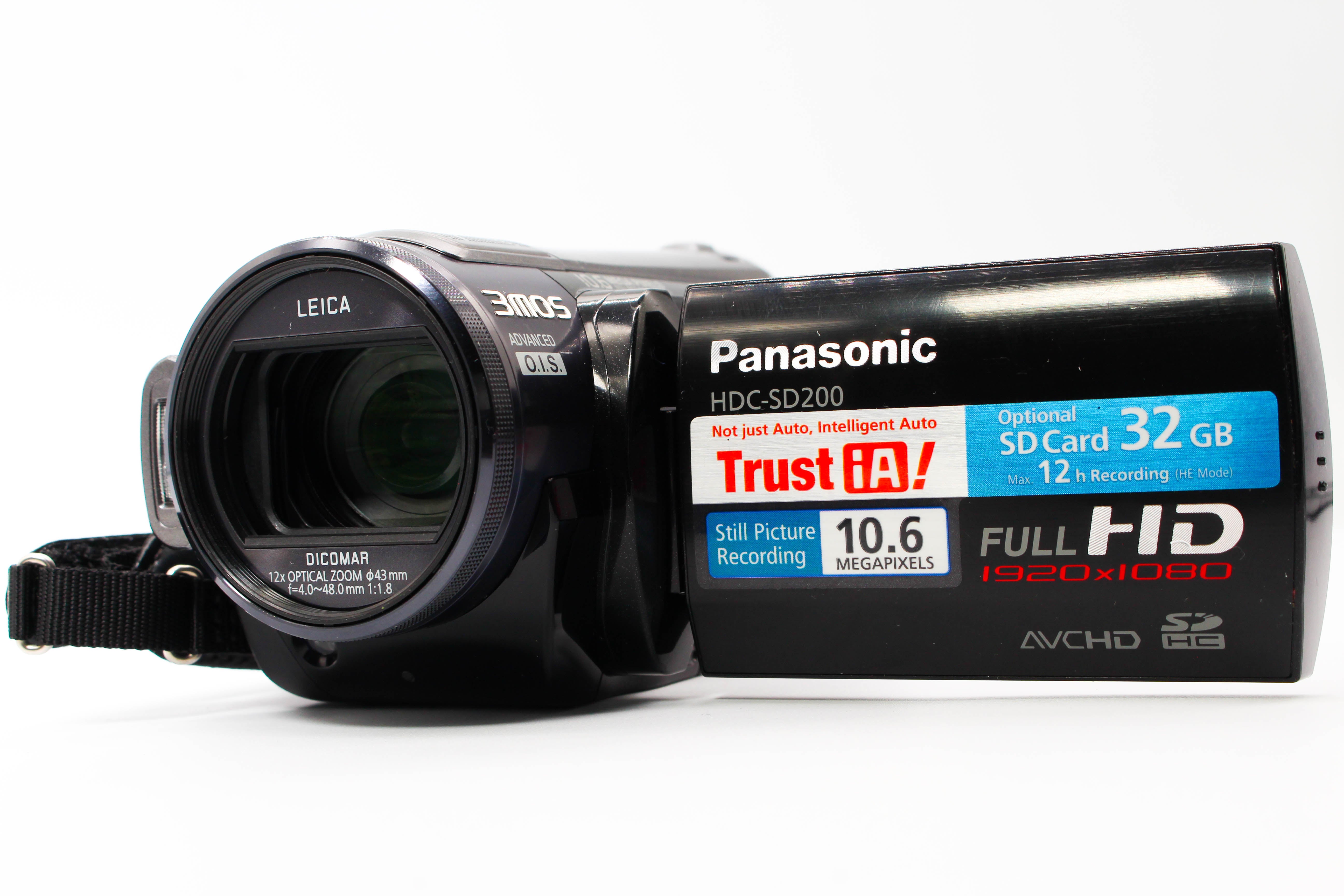 Panasonic HDC-SD200 SD Card Digital Video Camcorder - Tested Bundle Excellent