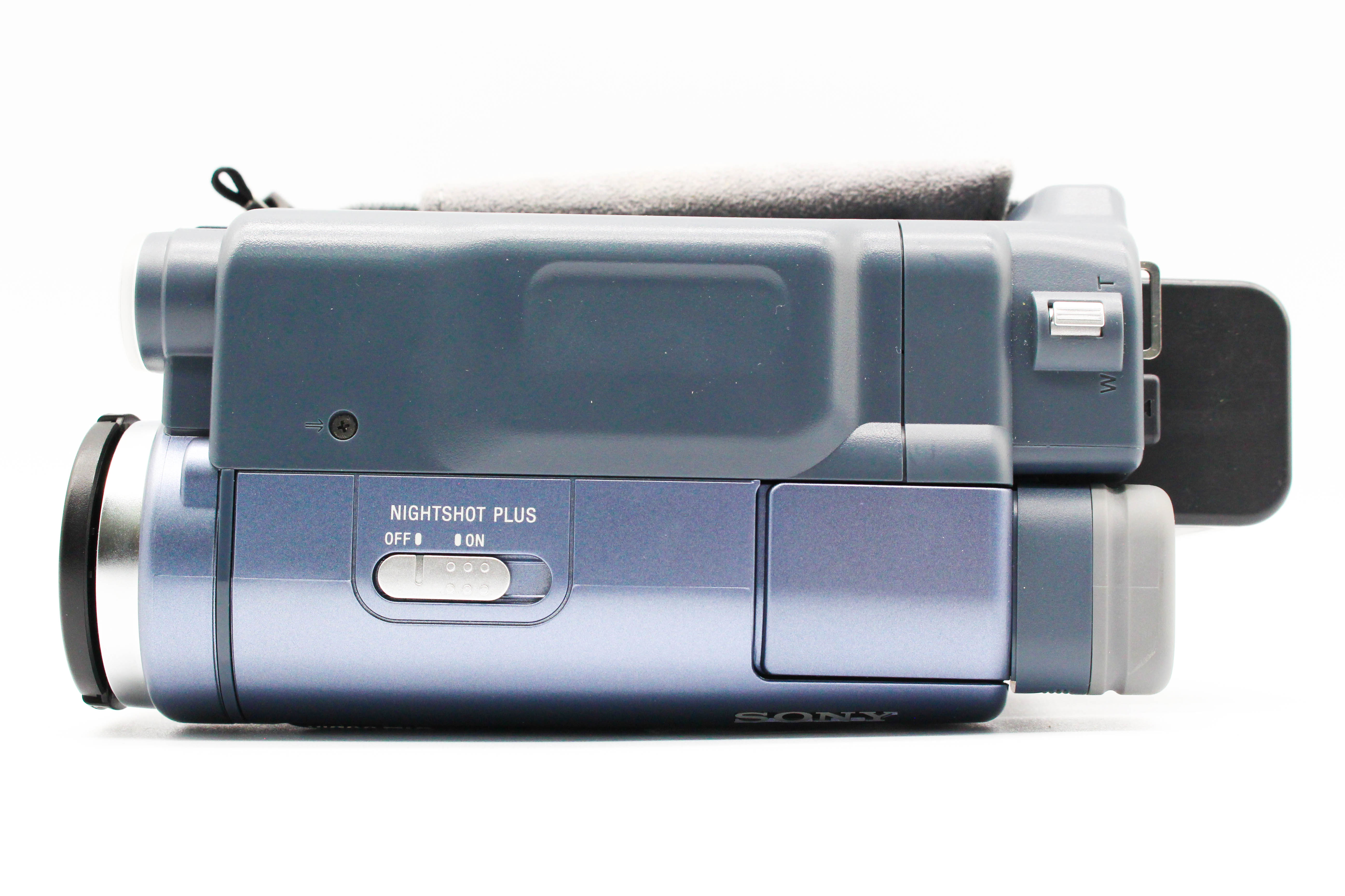 Sony CCD-TRV228E Video8 Hi8 Analog Video Handycam Camera Camcorder - Tested Bundle