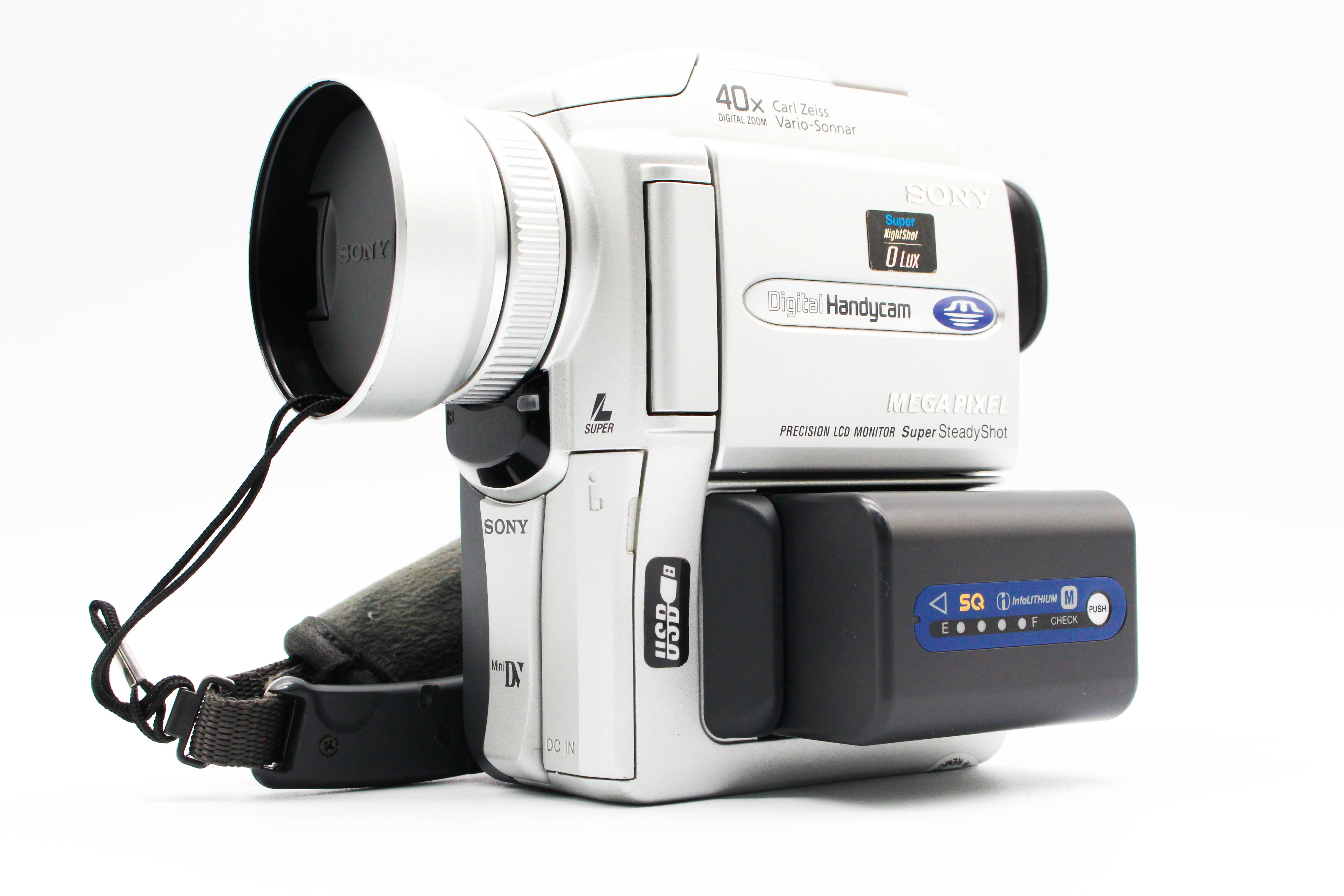 Sony DCR-PC110E MiniDV Handycam Digital Video Camera Camcorder