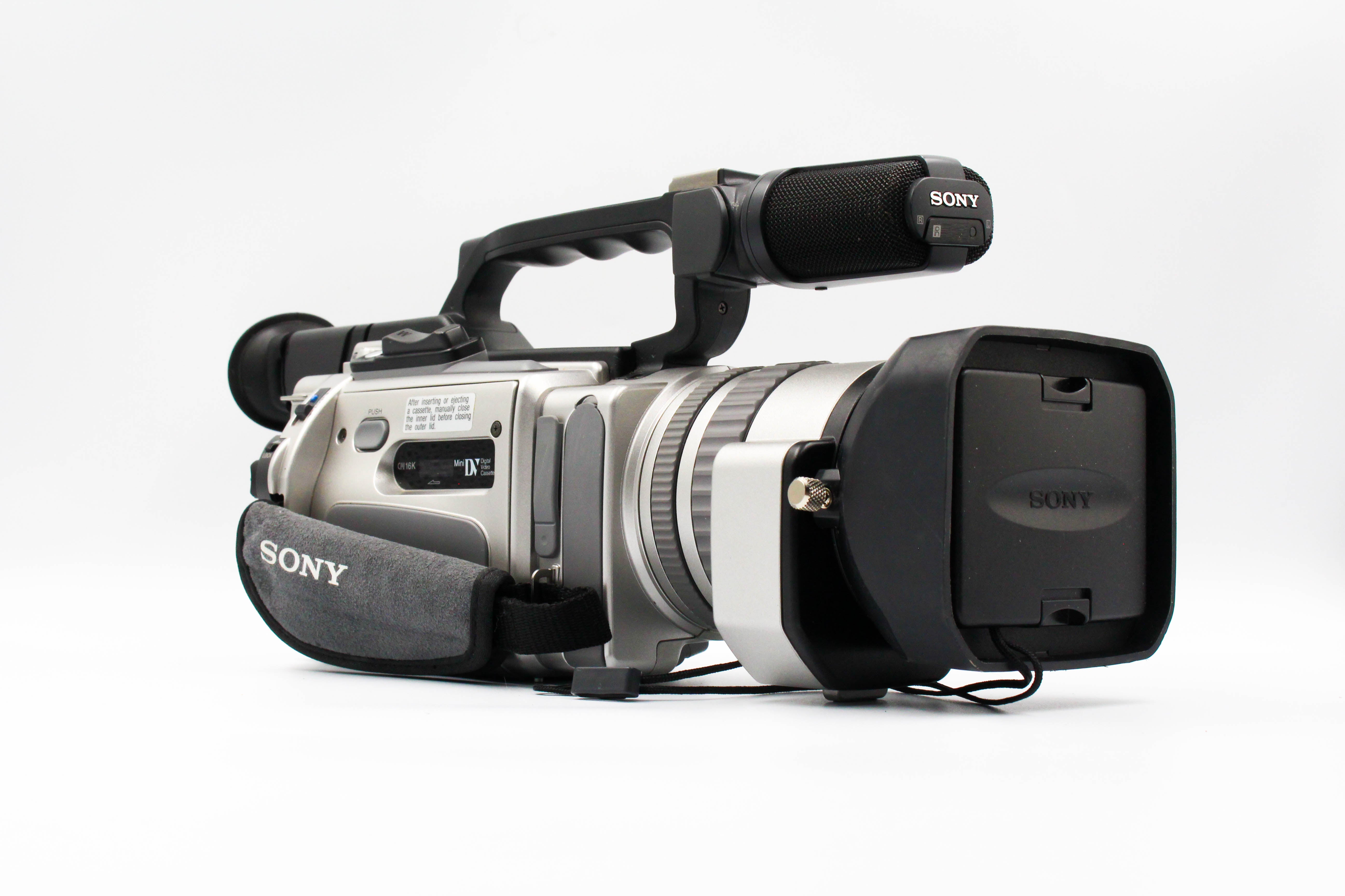 Sony DCR-VX2000E MiniDV Digital Video Camera Camcorder