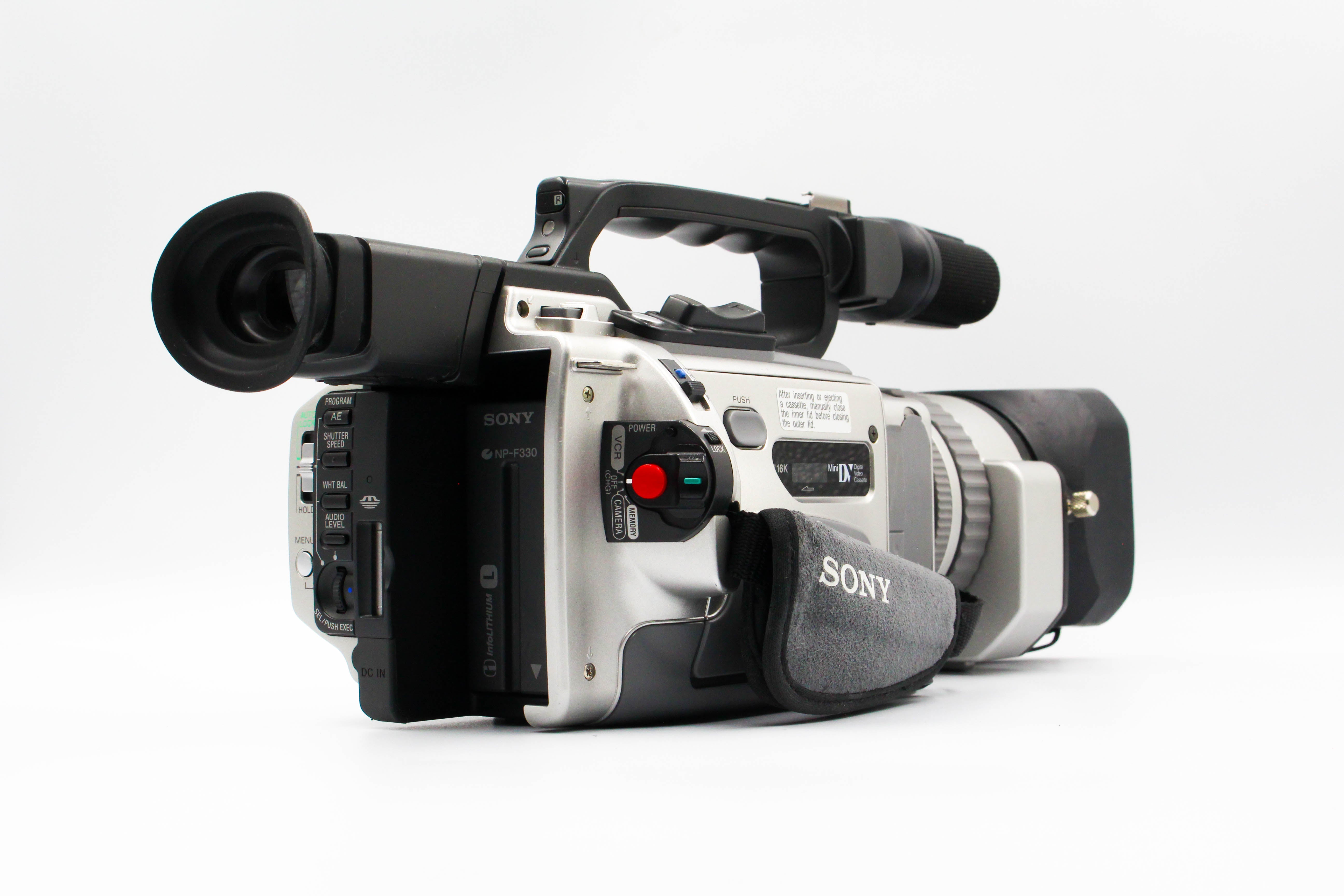 Sony DCR-VX2000E MiniDV Digital Video Camera Camcorder