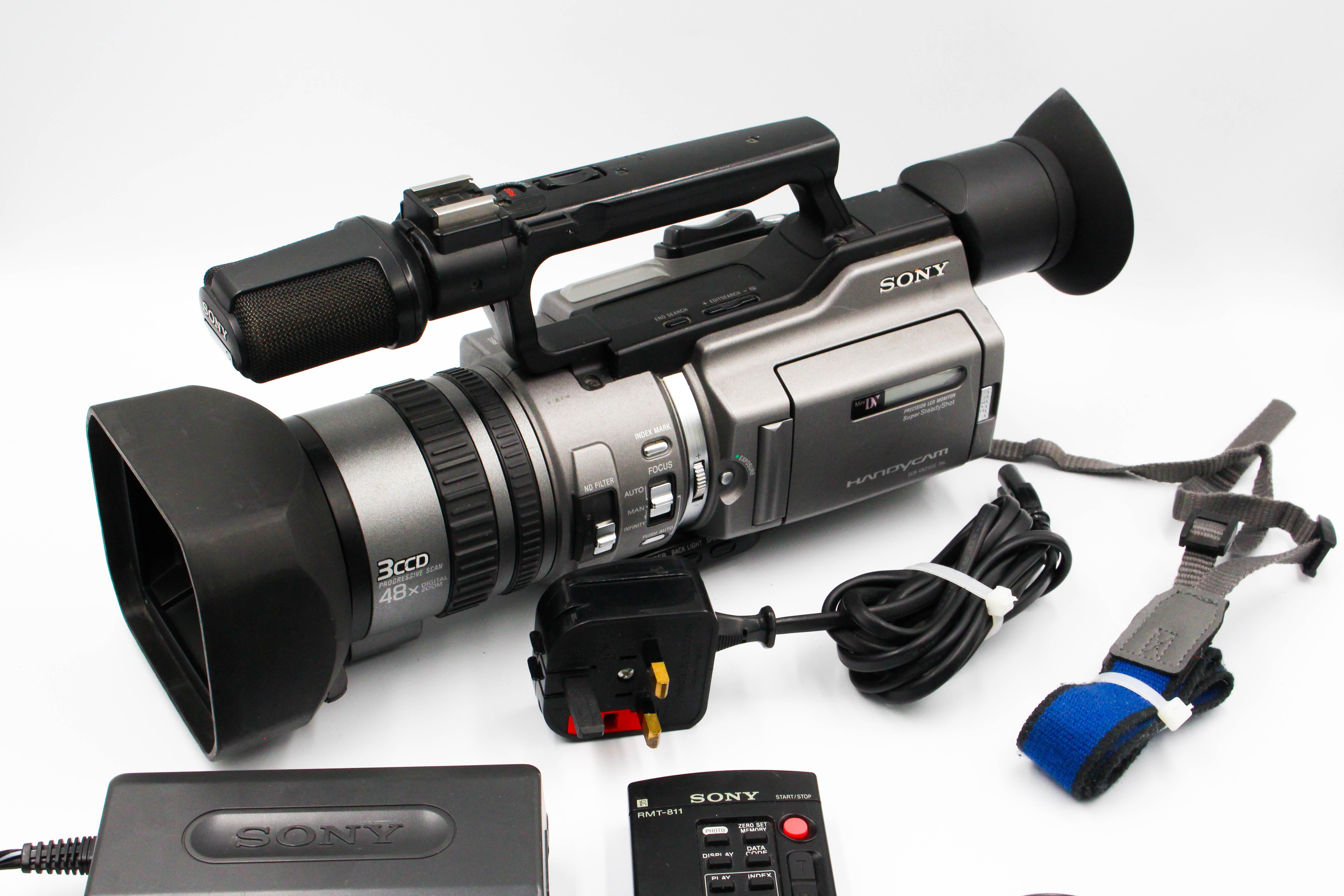 Sony DCR-VX2100E MiniDV Digital Video Camera Camcorder
