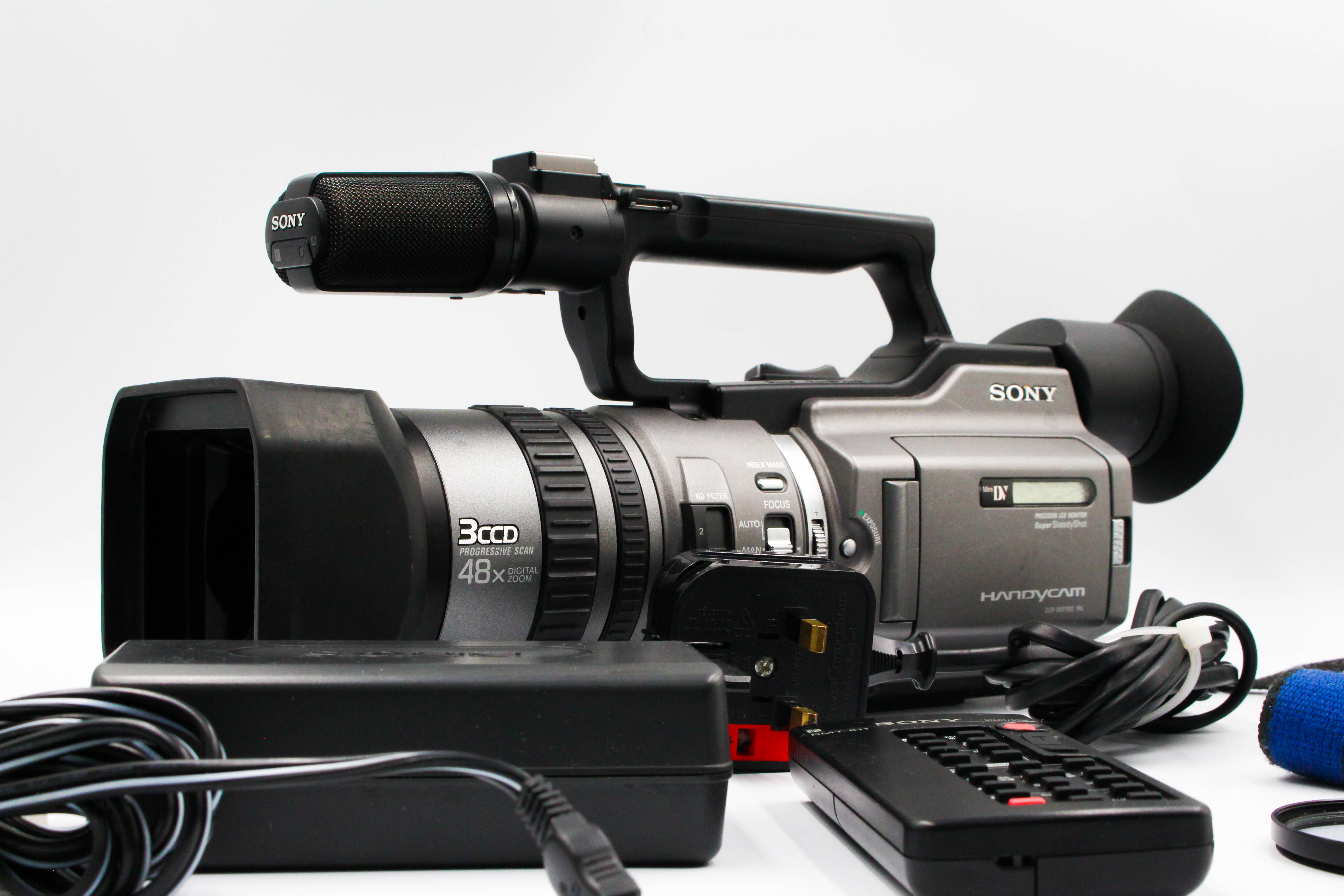 Sony DCR-VX2100E MiniDV Digital Video Camera Camcorder