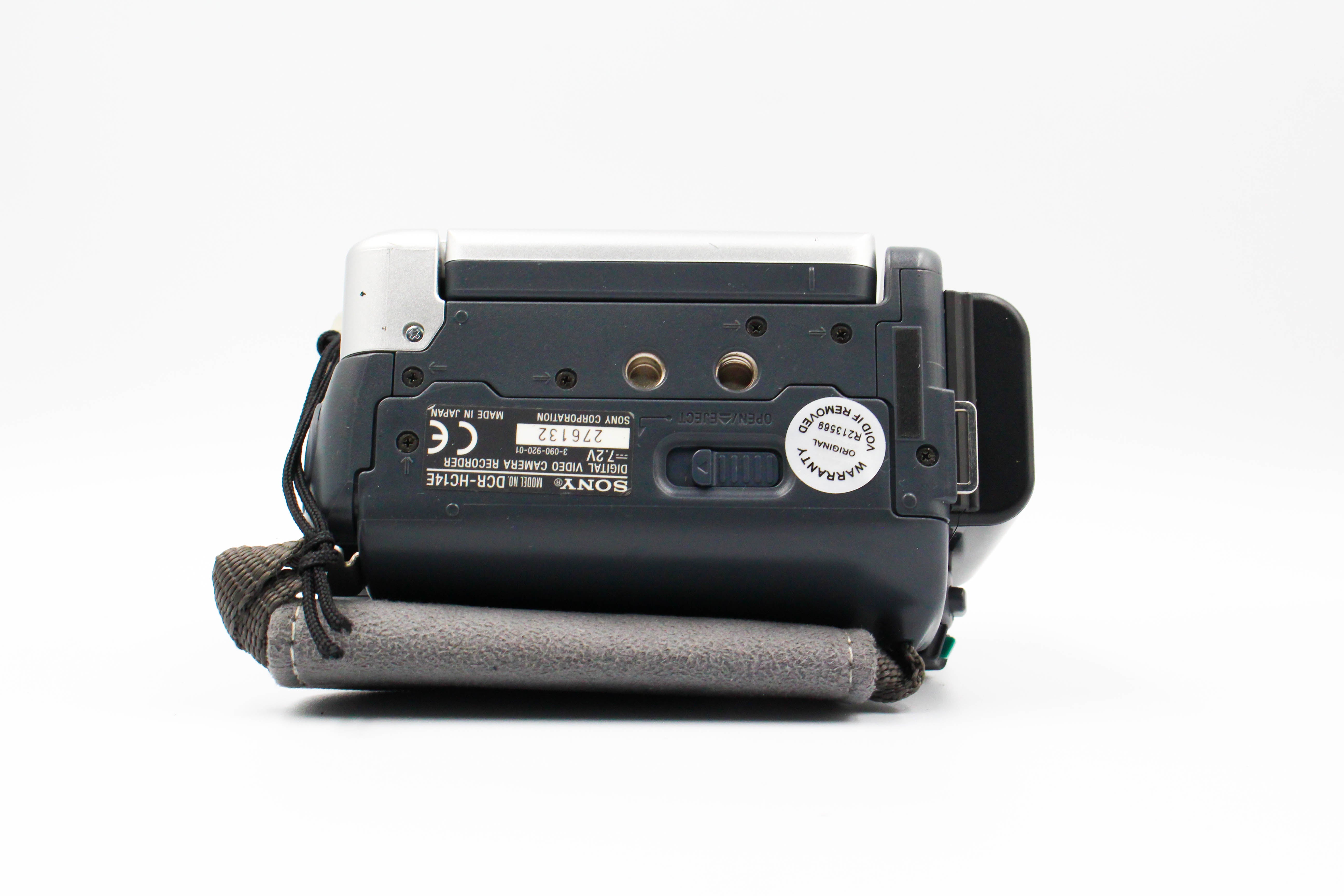 Sony DCR-HC14E MiniDV Digital Video Camera Camcorder