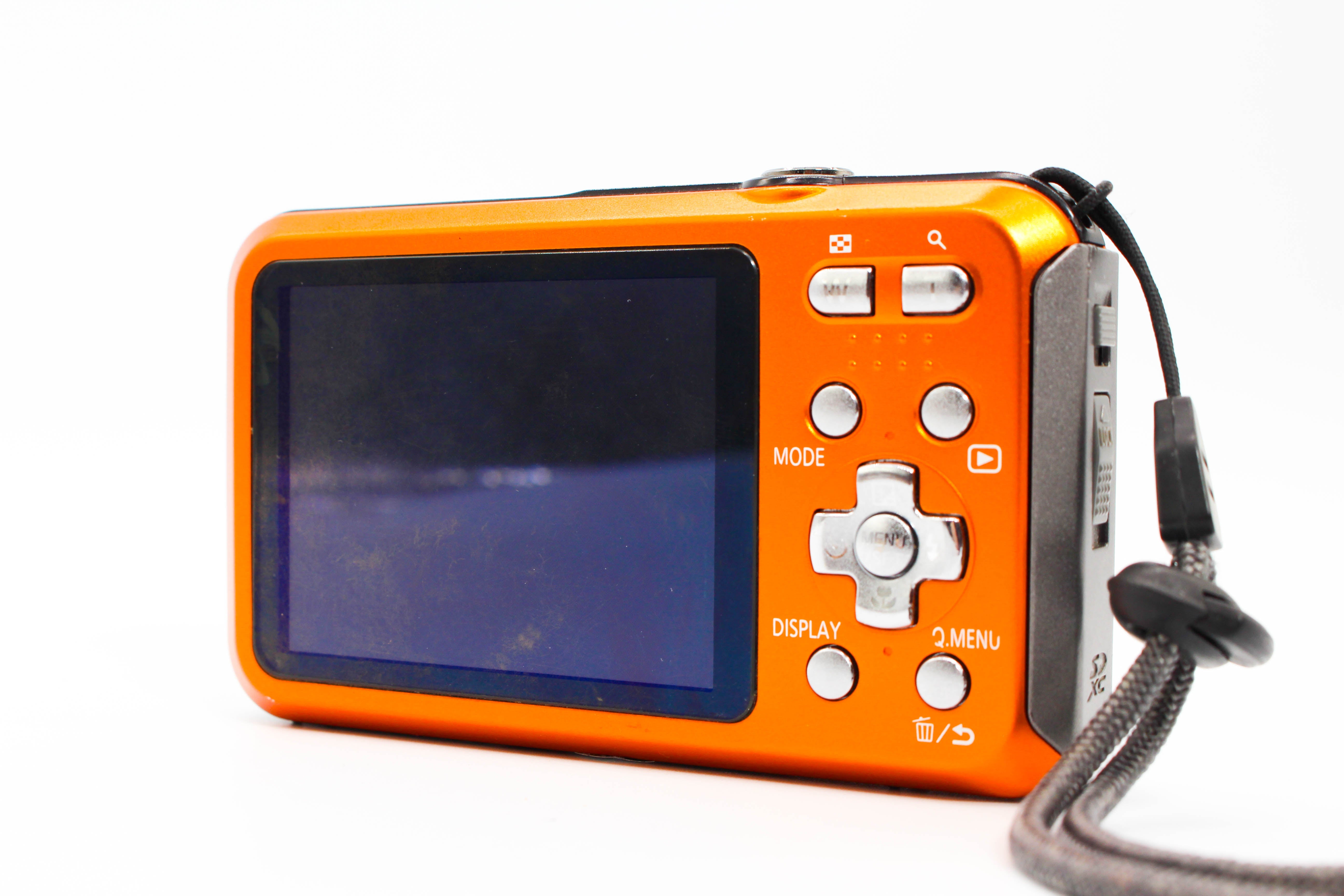 Panasonic Lumix DMC-FT20 Retro Digital Camera Digicam Orange - Tested Bundle Excellent