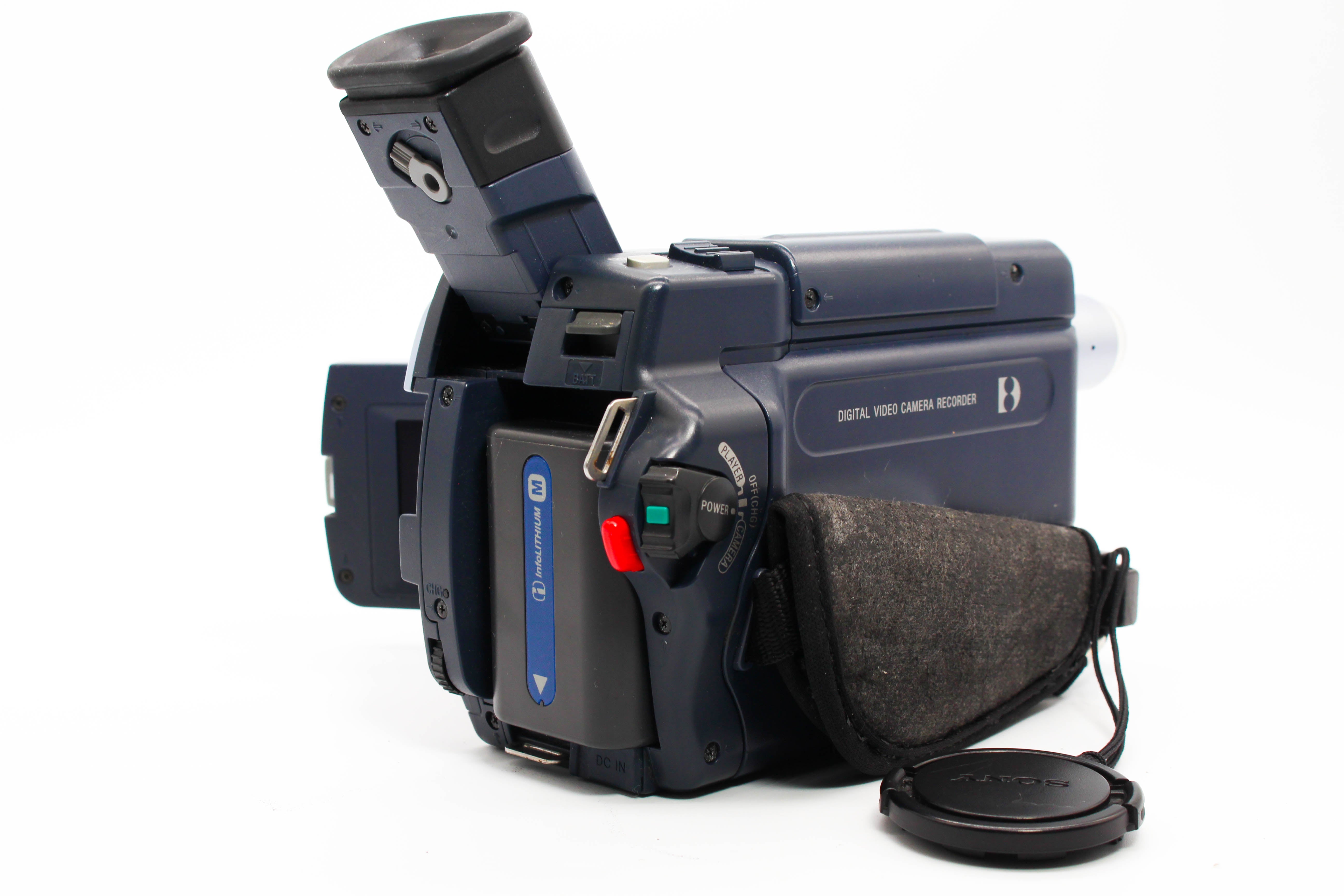 Sony DCR-TRV245E Digital8 Hi8 Video8 Handycam Camcorder Camera - Tested Bundle Excellent