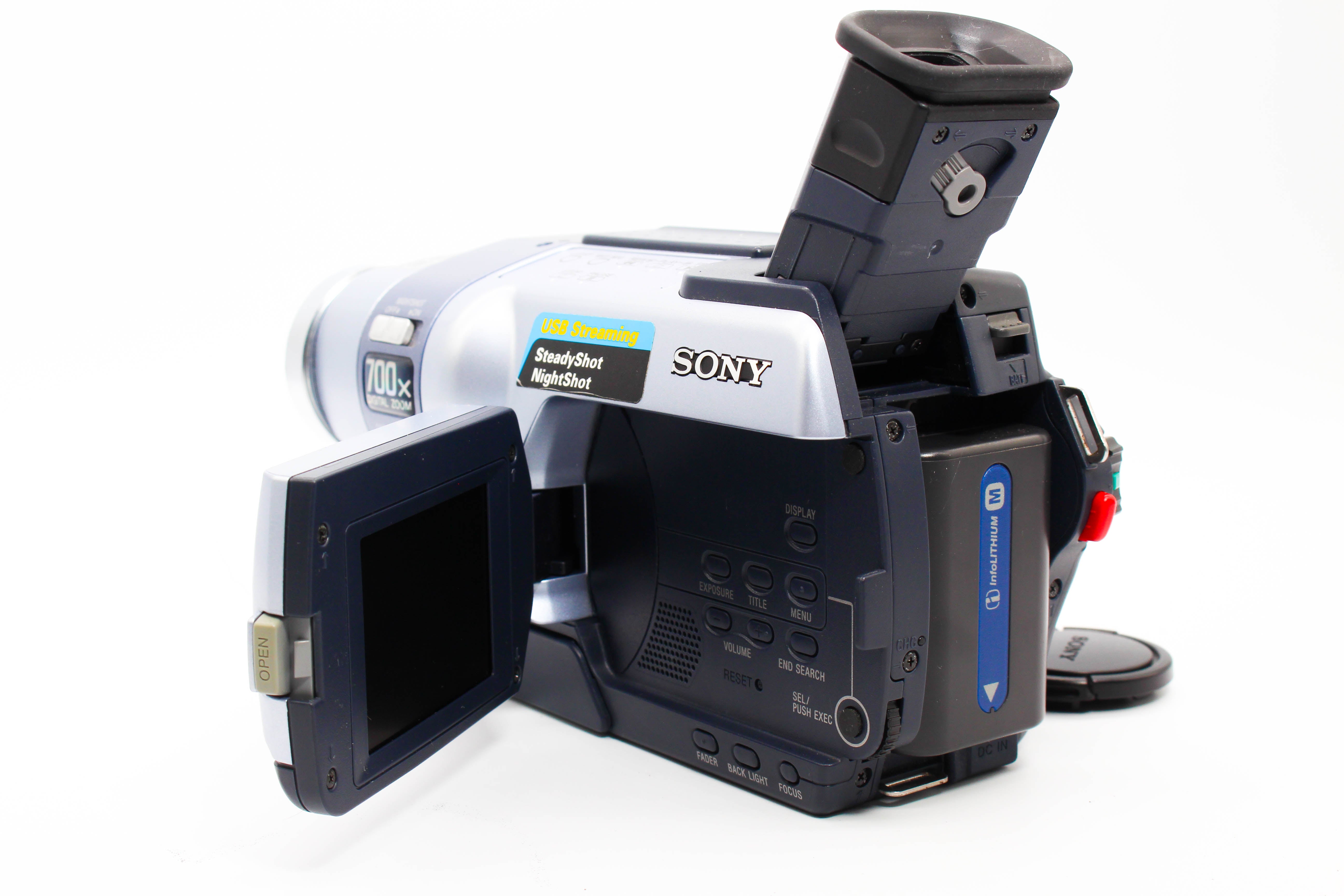 Sony DCR-TRV245E Digital8 Hi8 Video8 Handycam Camcorder Camera - Tested Bundle Excellent