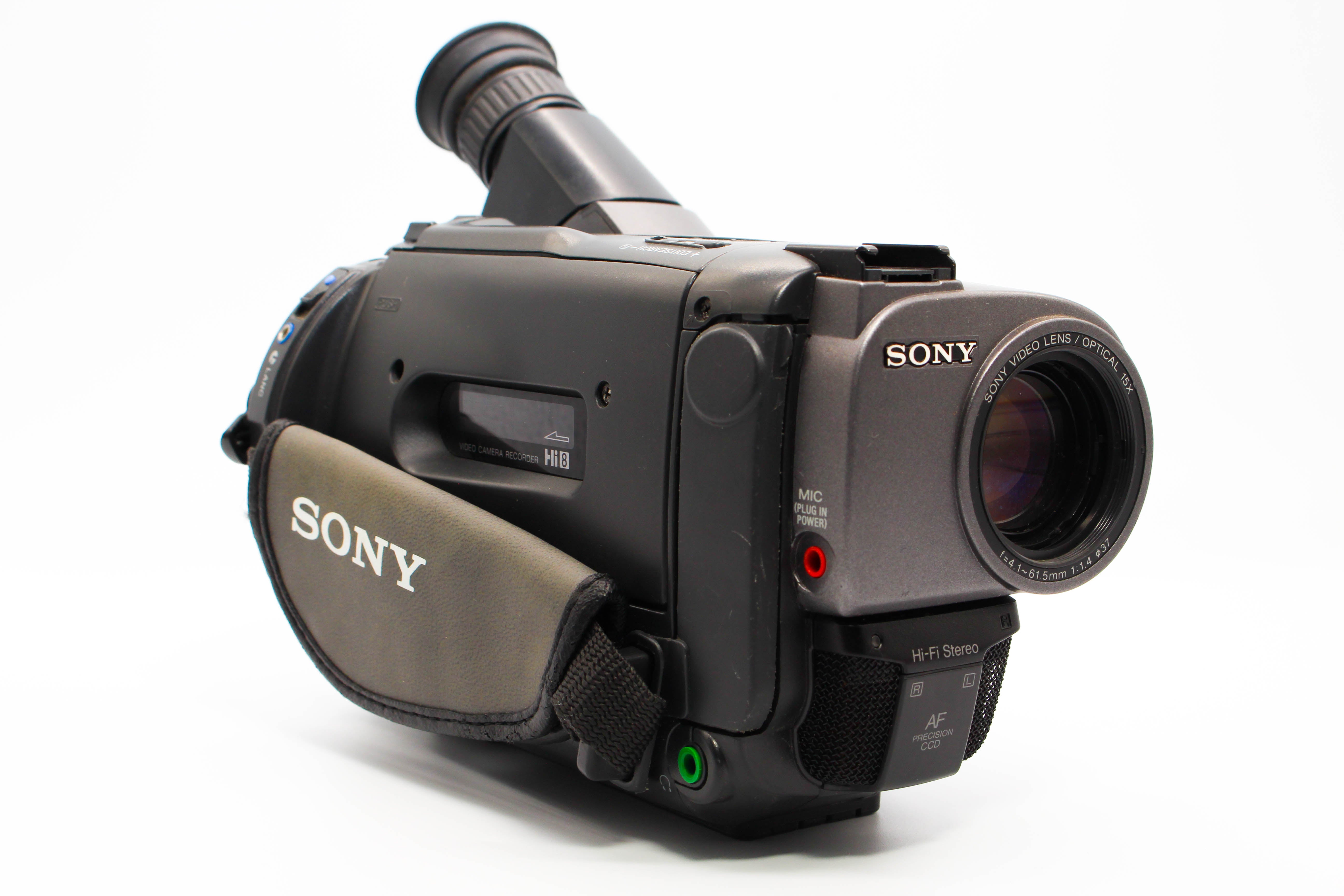 Sony CCD-TR810E Hi8 Video8 8mm Handycam Camcorder Camera - Tested Bundle Good