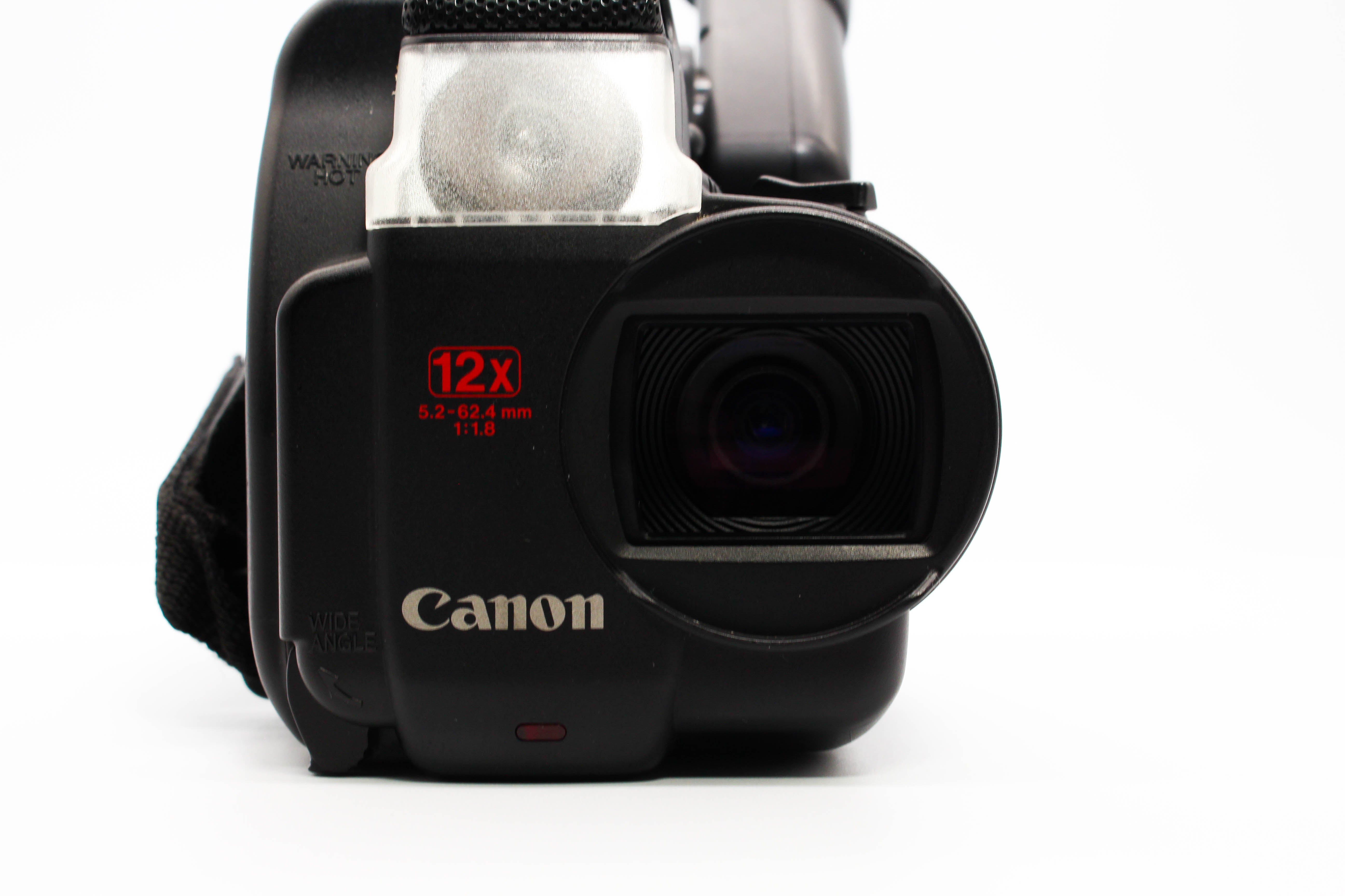 Canon UC100E Video8 8mm Handycam Camcorder Camera - Tested Bundle Excellent