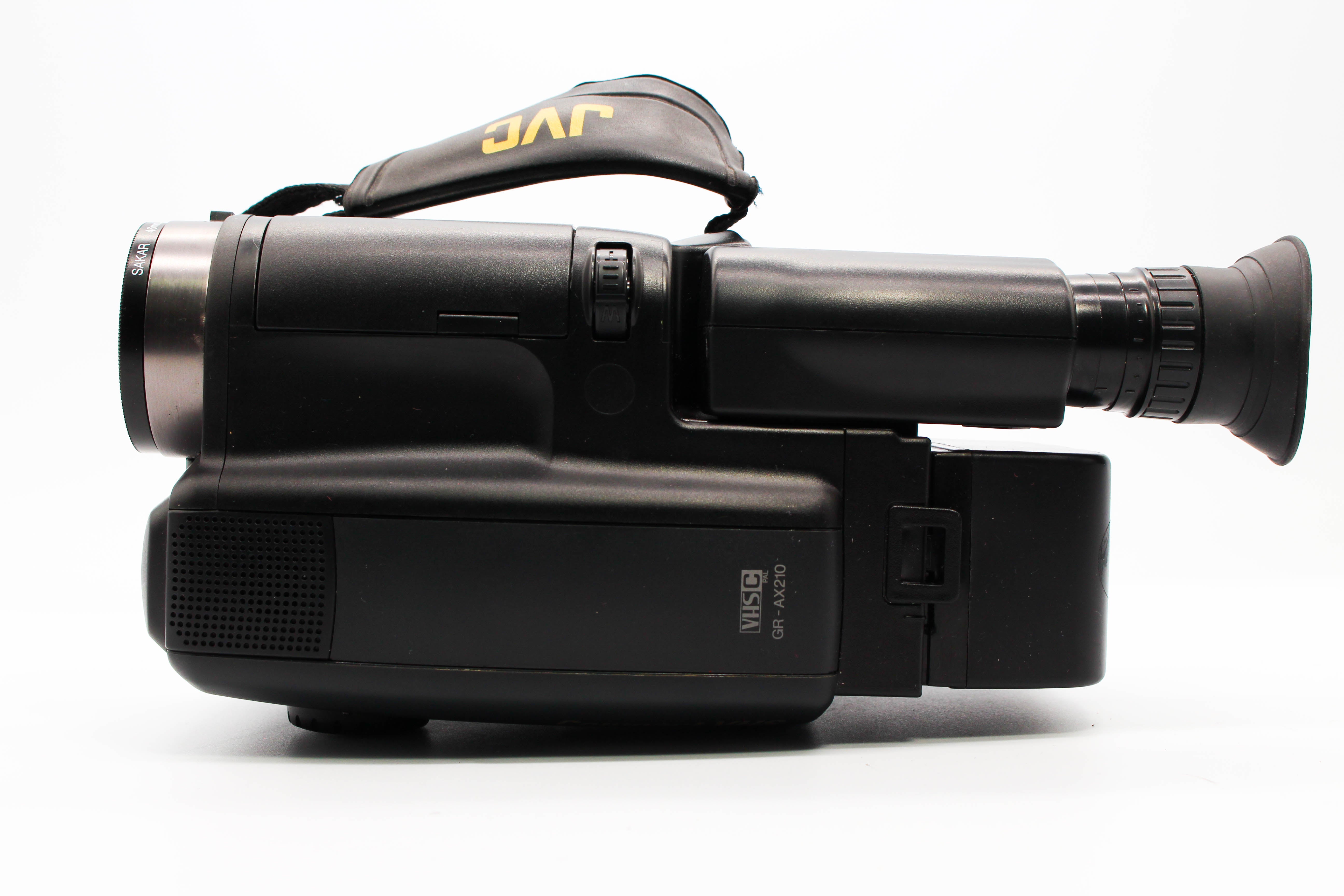 JVC GR-AX210EG VHS-C VHS Handycam Camcorder Camera - Tested Bundle Excellent