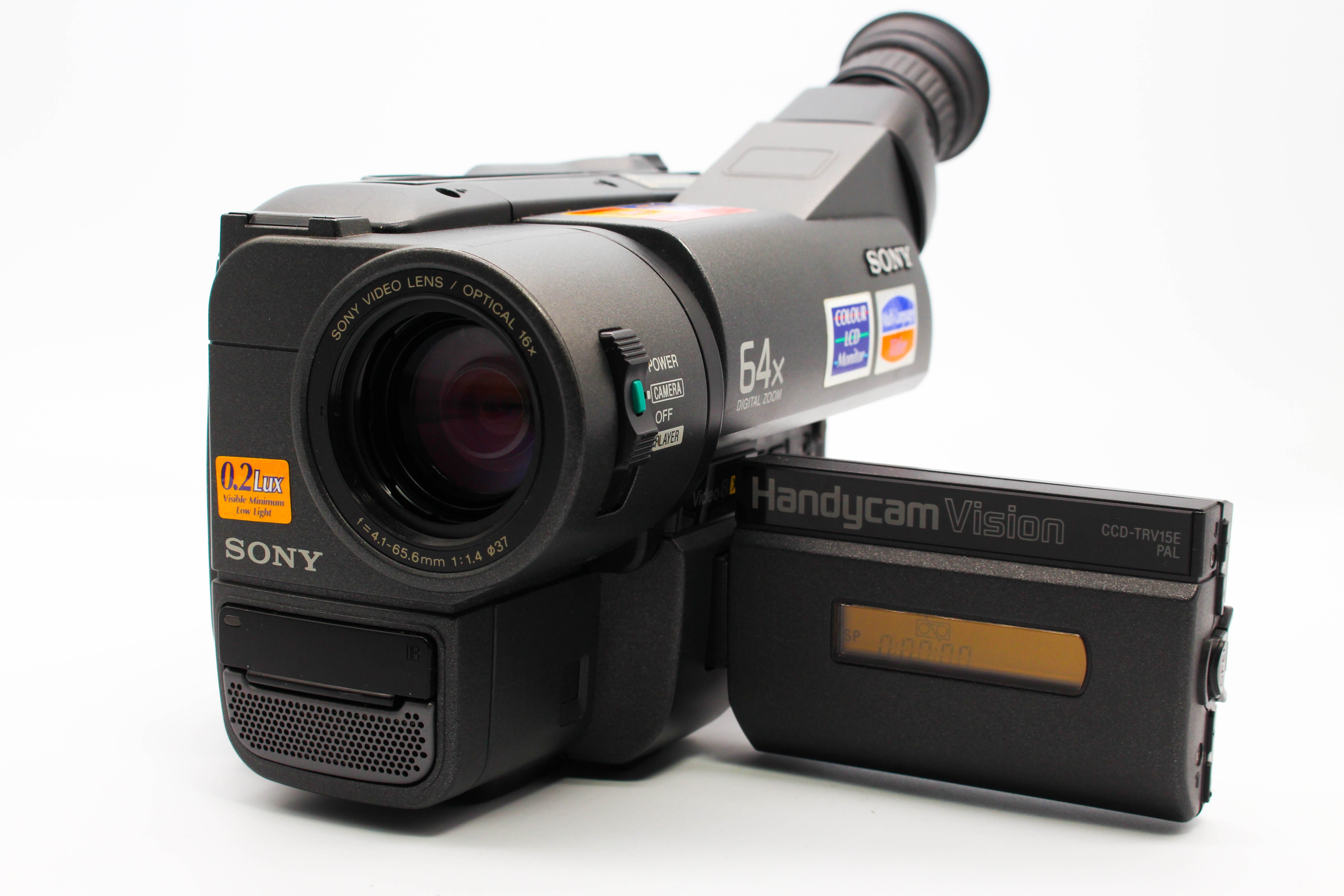 Sony CCD-TRV15E Video8 XR Handycam Analog Video Camera Camcorder (Read) - Tested Bundle