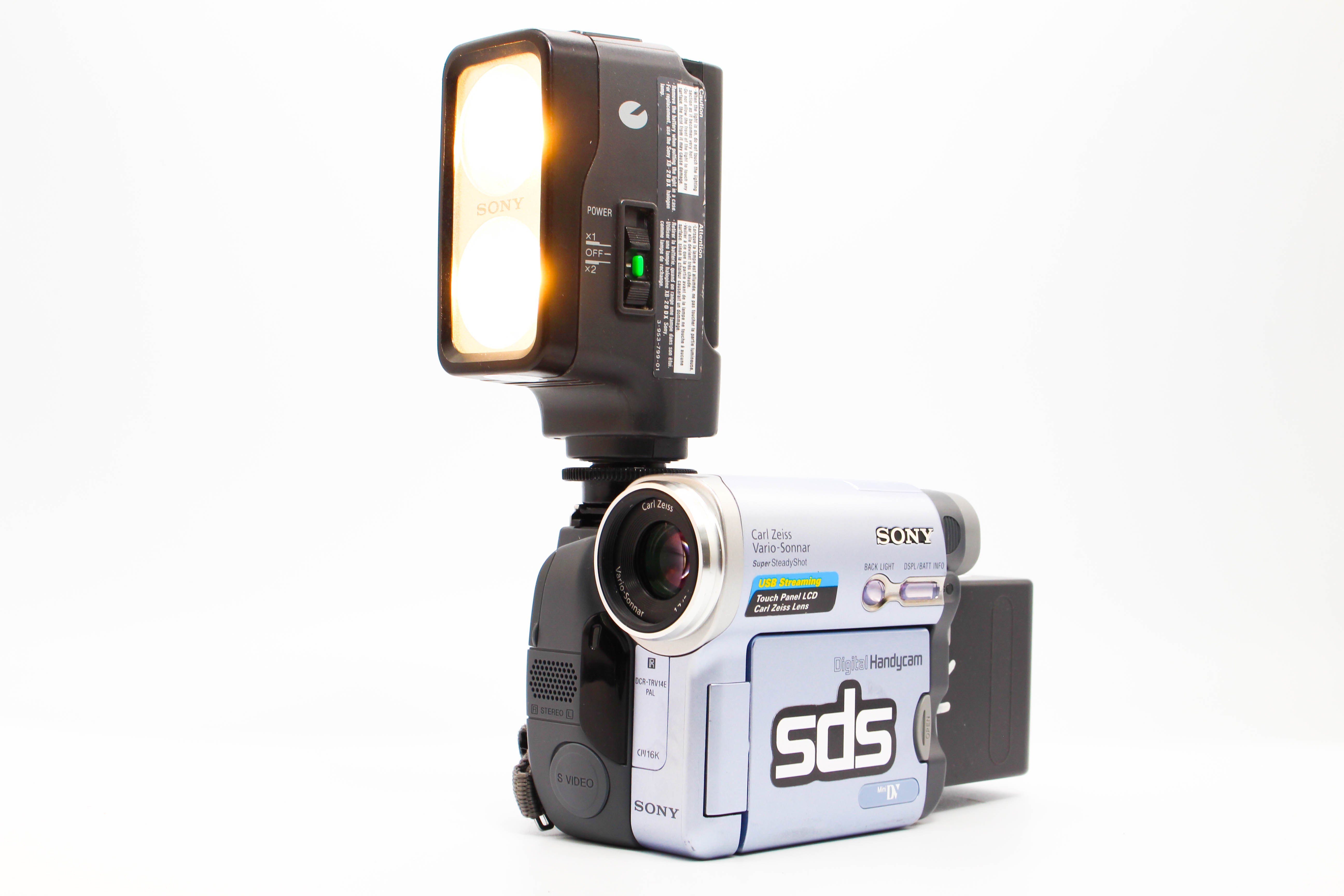 Sony HVL-20DW2 Cold Shoe Light For Handycam Camcorder Camera - Tested Bundle Excellent Rare