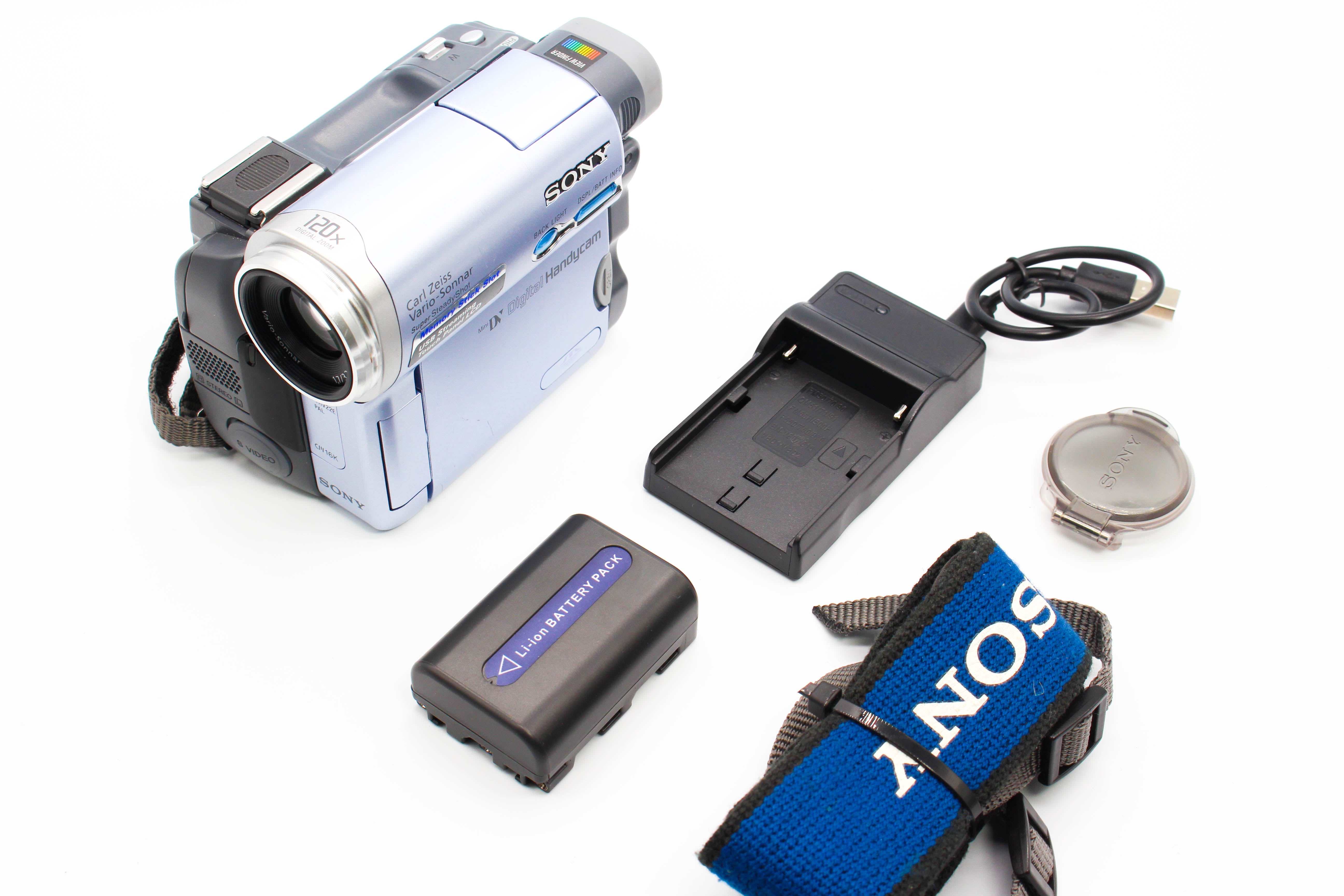 Sony DCR-TRV22E MiniDV Video Handycam Camcorder Camera (Read) - Tested Bundle Excellent