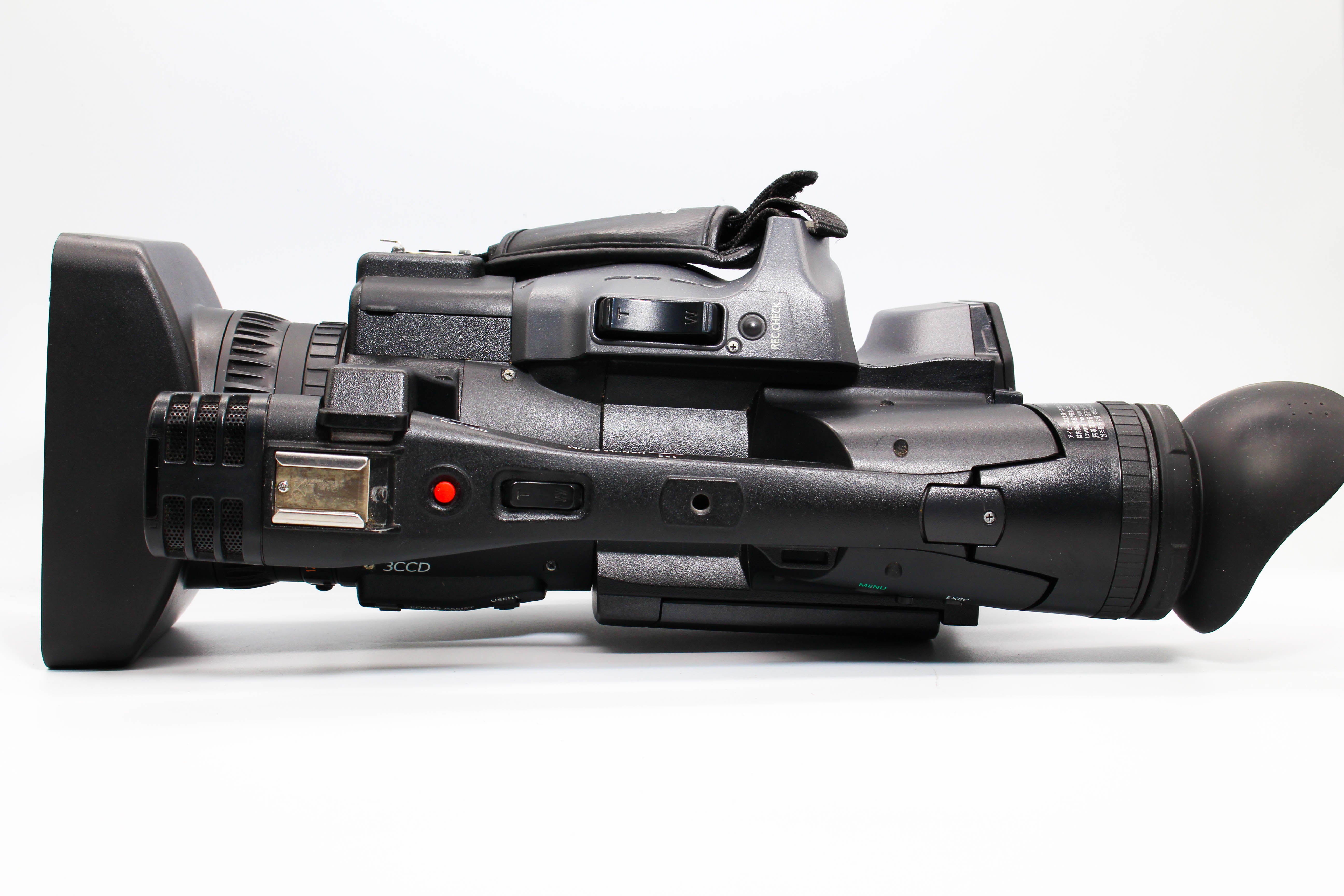 Panasonic AG-HMC151E SD Card Digital Video Camcorder Camera - Tested Bundle Excellent