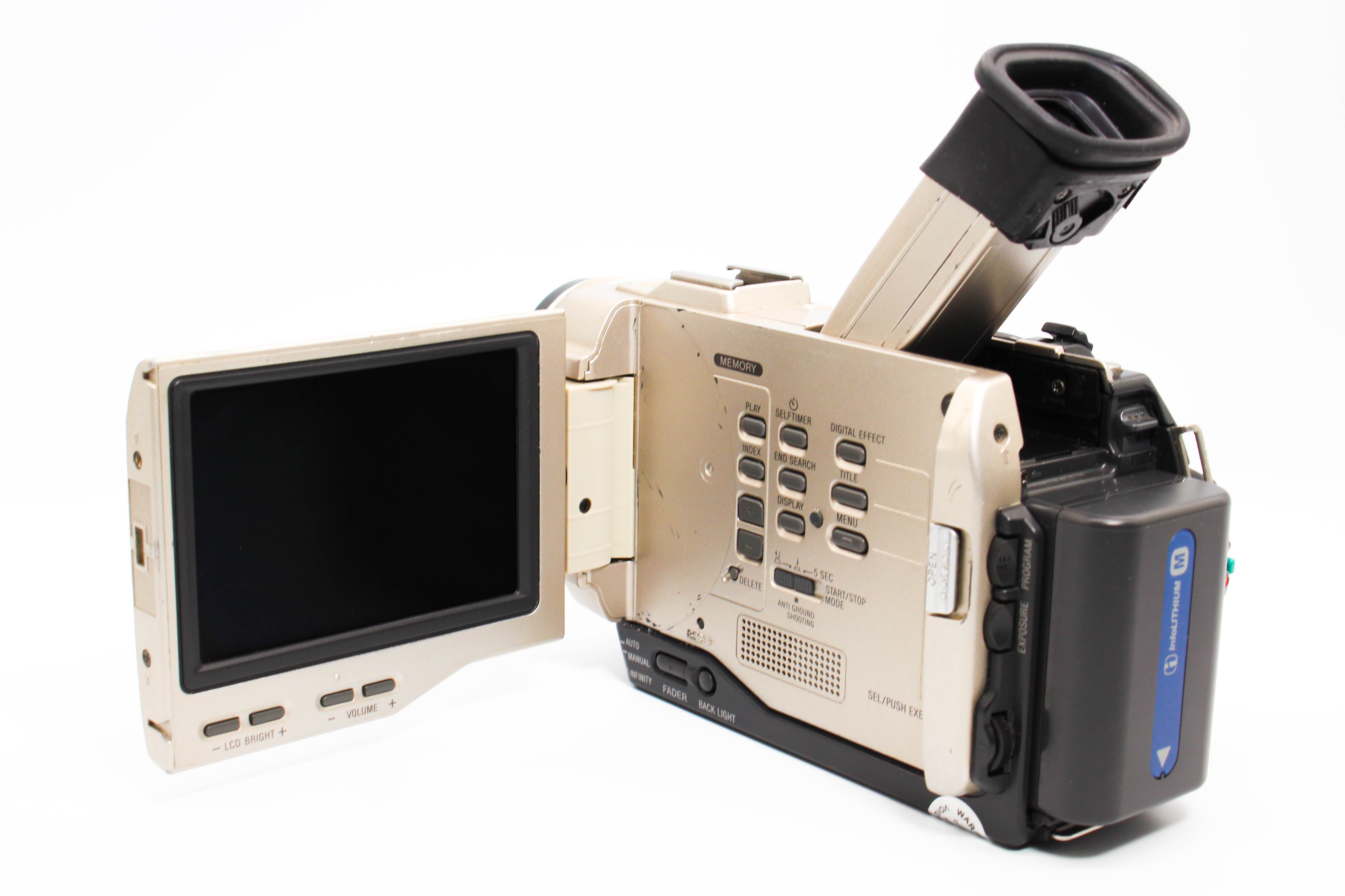 Sony DCR-TRV10 NTSC MiniDV Tape Handycam Camcorder Camera - Tested Bundle