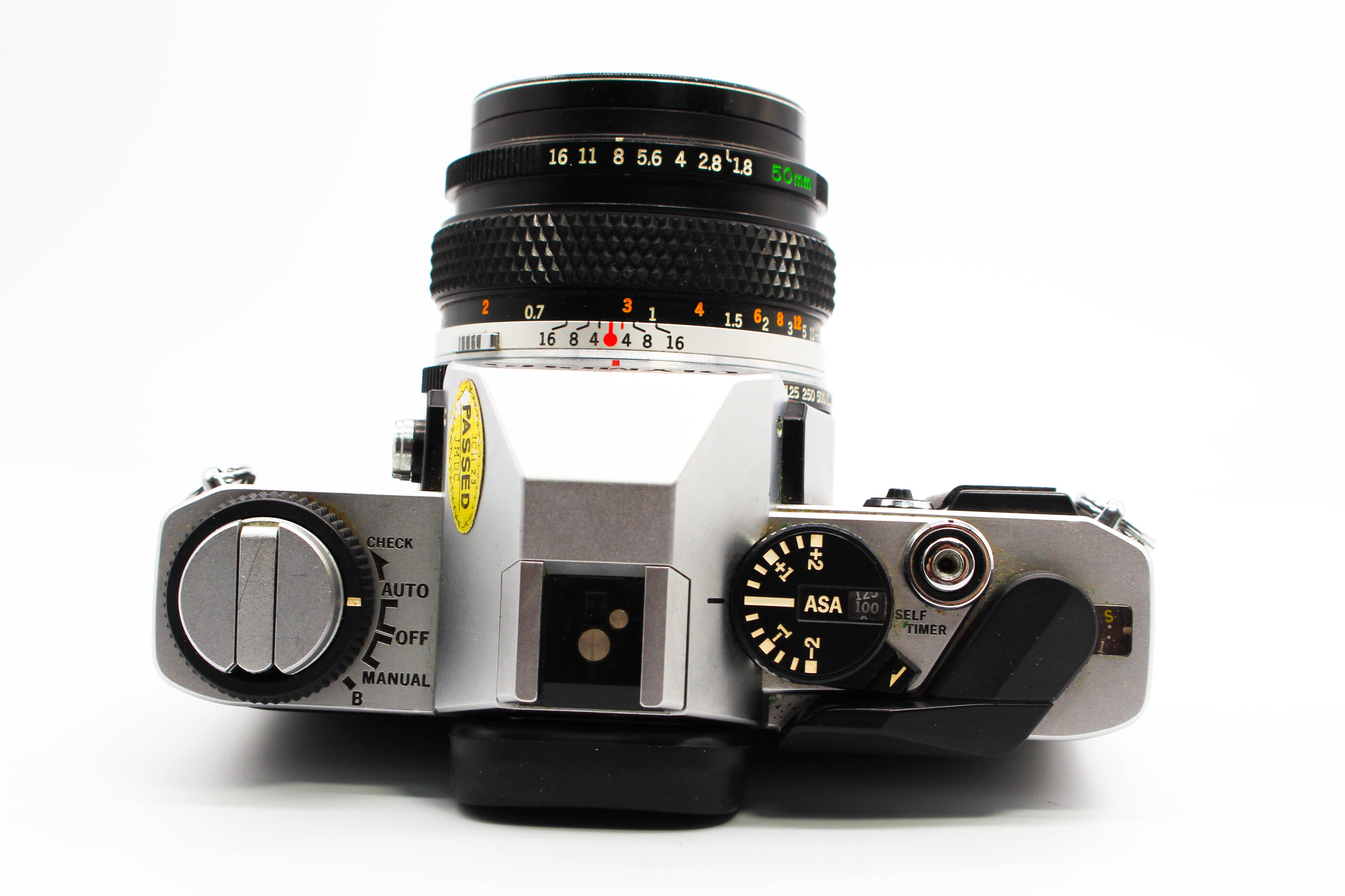 Olympus OM20 SLR 35mm Film Camera With 50mm f/1.8mm Lens - Tested Bundle Good