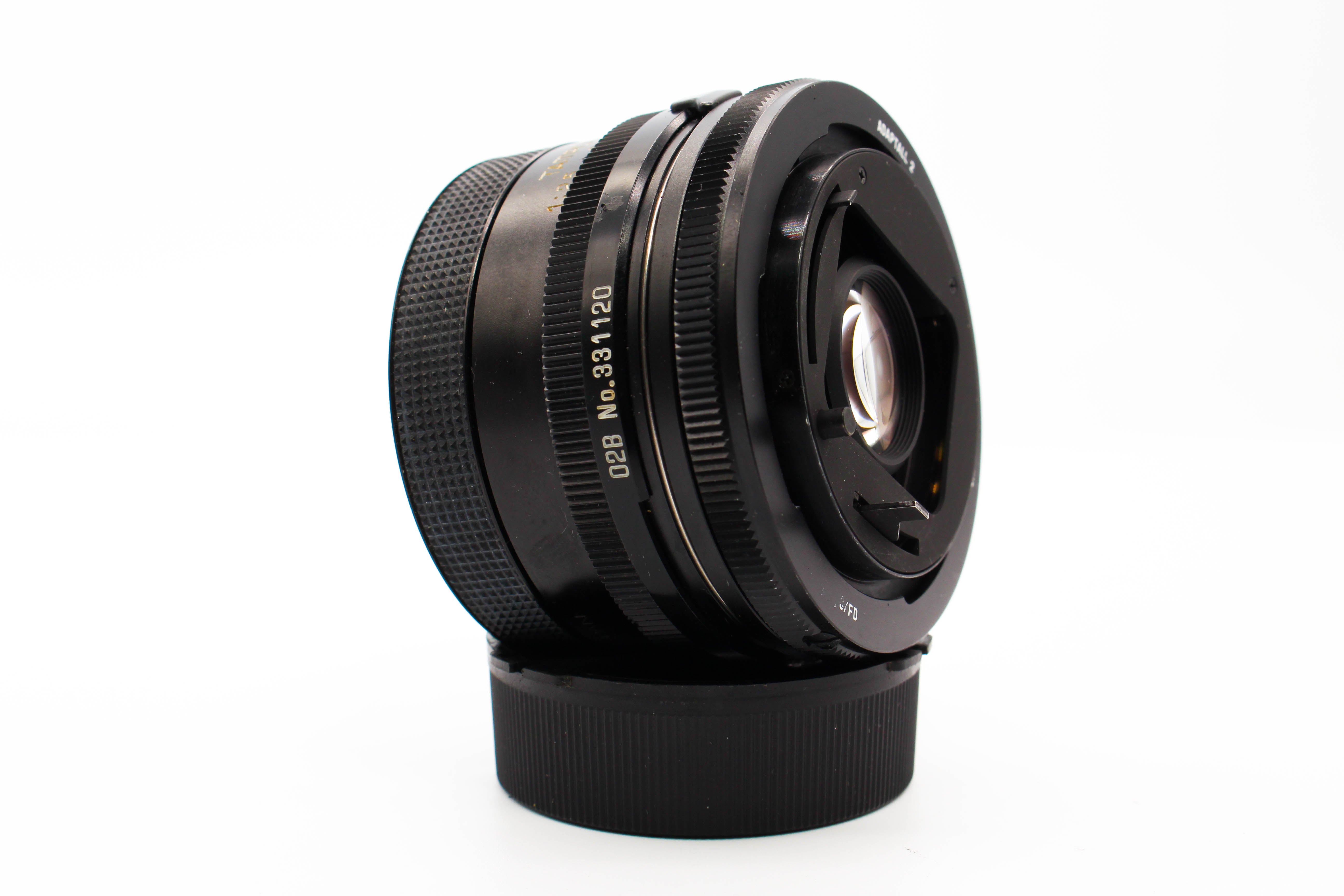 Tamron 28mm f/2.5 Adaptall-2 Lens Canon FD Mount SLR Wide Angle Manual Focus Prime - Tested Bundle Excellent