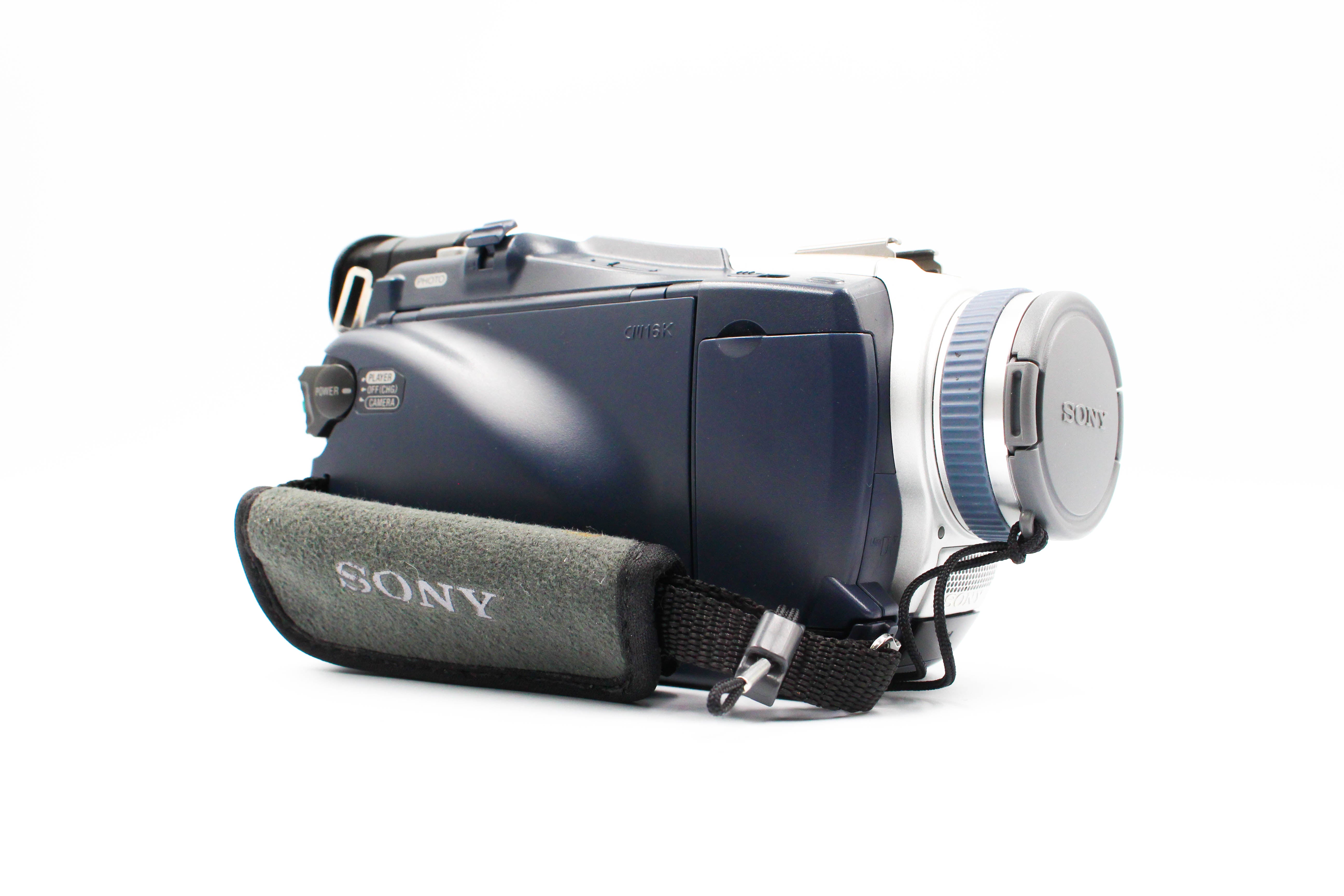 Sony DCR-TRV16E MiniDV Tape Retro Video Camera Camcorder